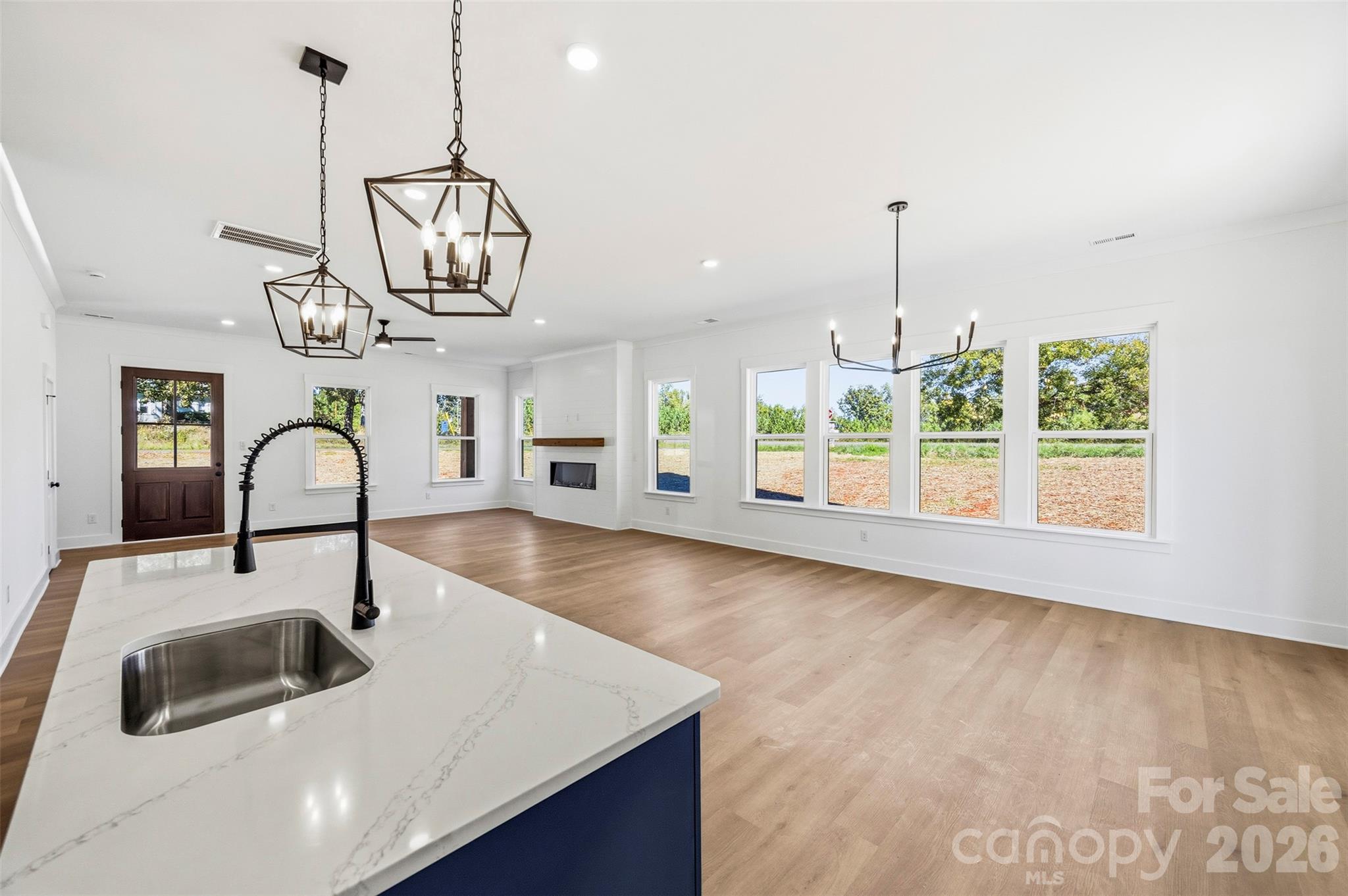 Single Family Residence at 1503 Lingerfelt Farm Drive, Bessemer City, photo 8 of 38