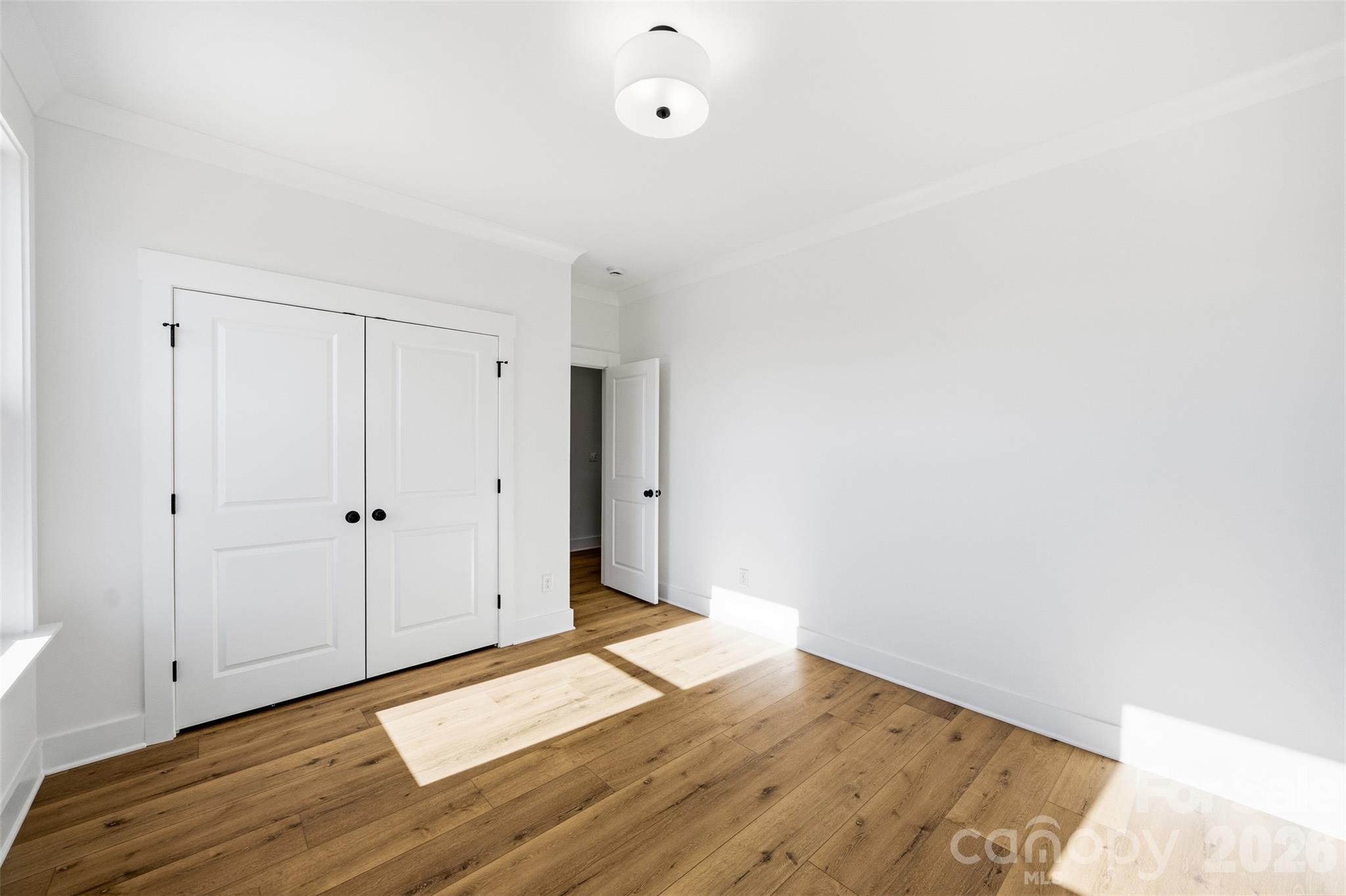 Single Family Residence at 1511 Lingerfelt Farm Drive, Bessemer City, photo 18 of 40