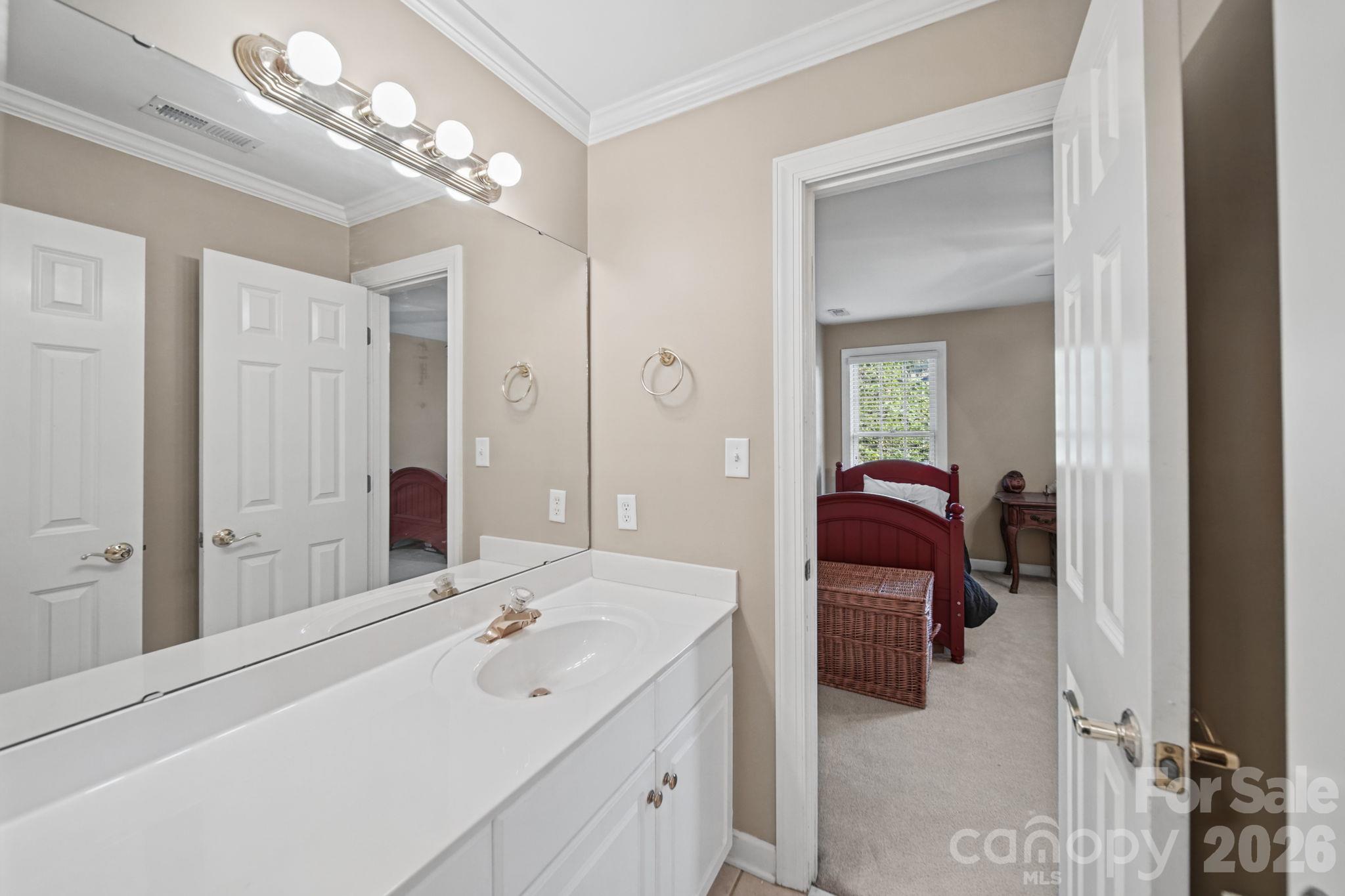 Single Family Residence at 1221 Rittenhouse Lane, Rock Hill, photo 17 of 24