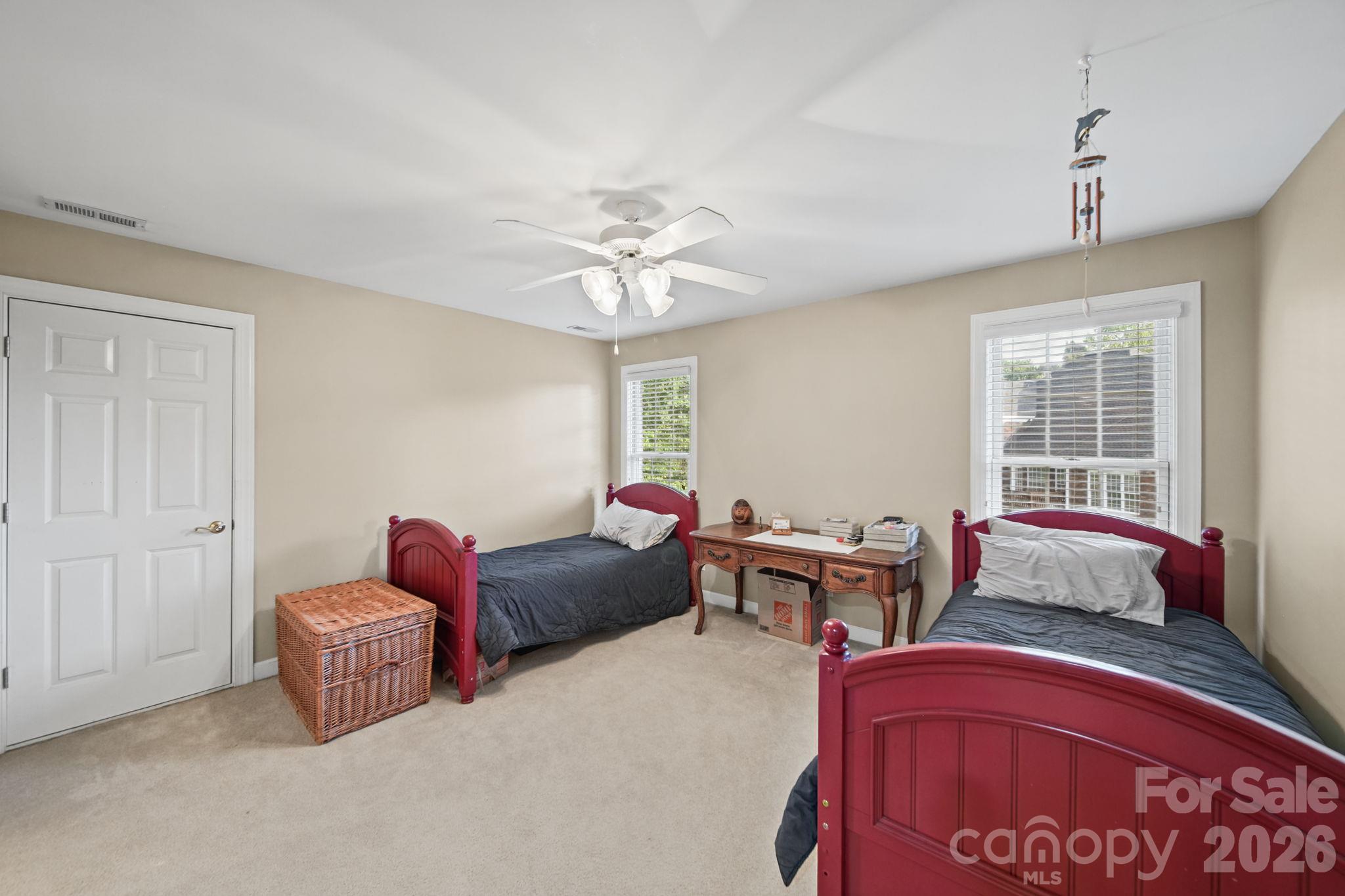 Single Family Residence at 1221 Rittenhouse Lane, Rock Hill, photo 19 of 24