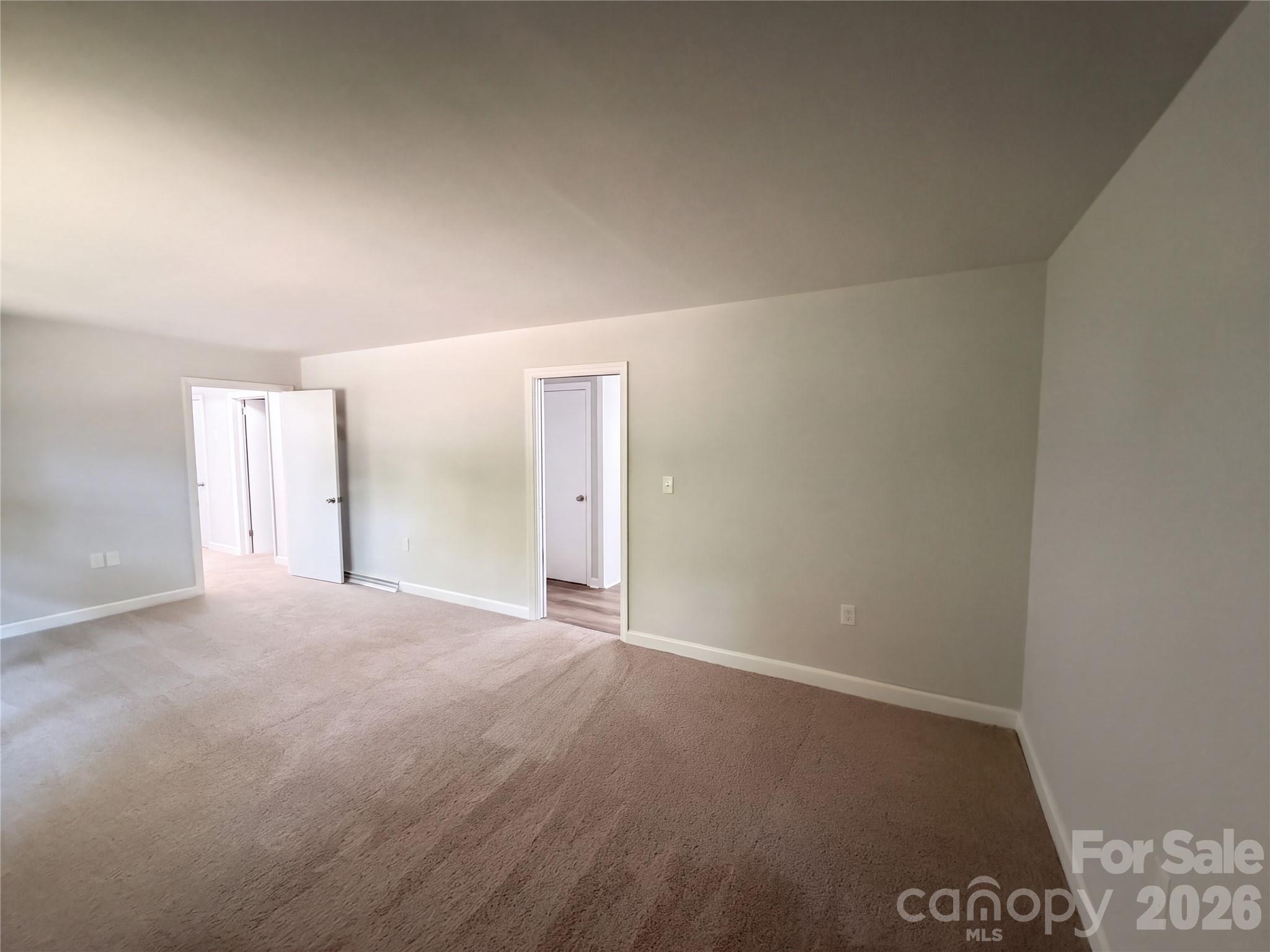 Single Family Residence at 1632 Carolina Circle, Gastonia, photo 8 of 25