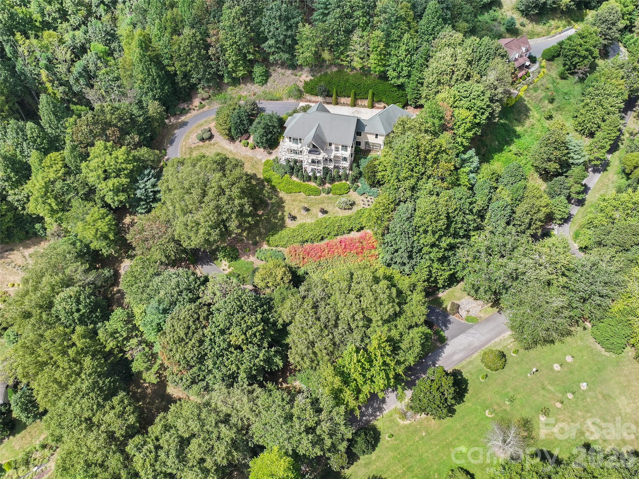 Single Family Residence at 228 Inverness Drive, Waynesville, photo 2 of 48