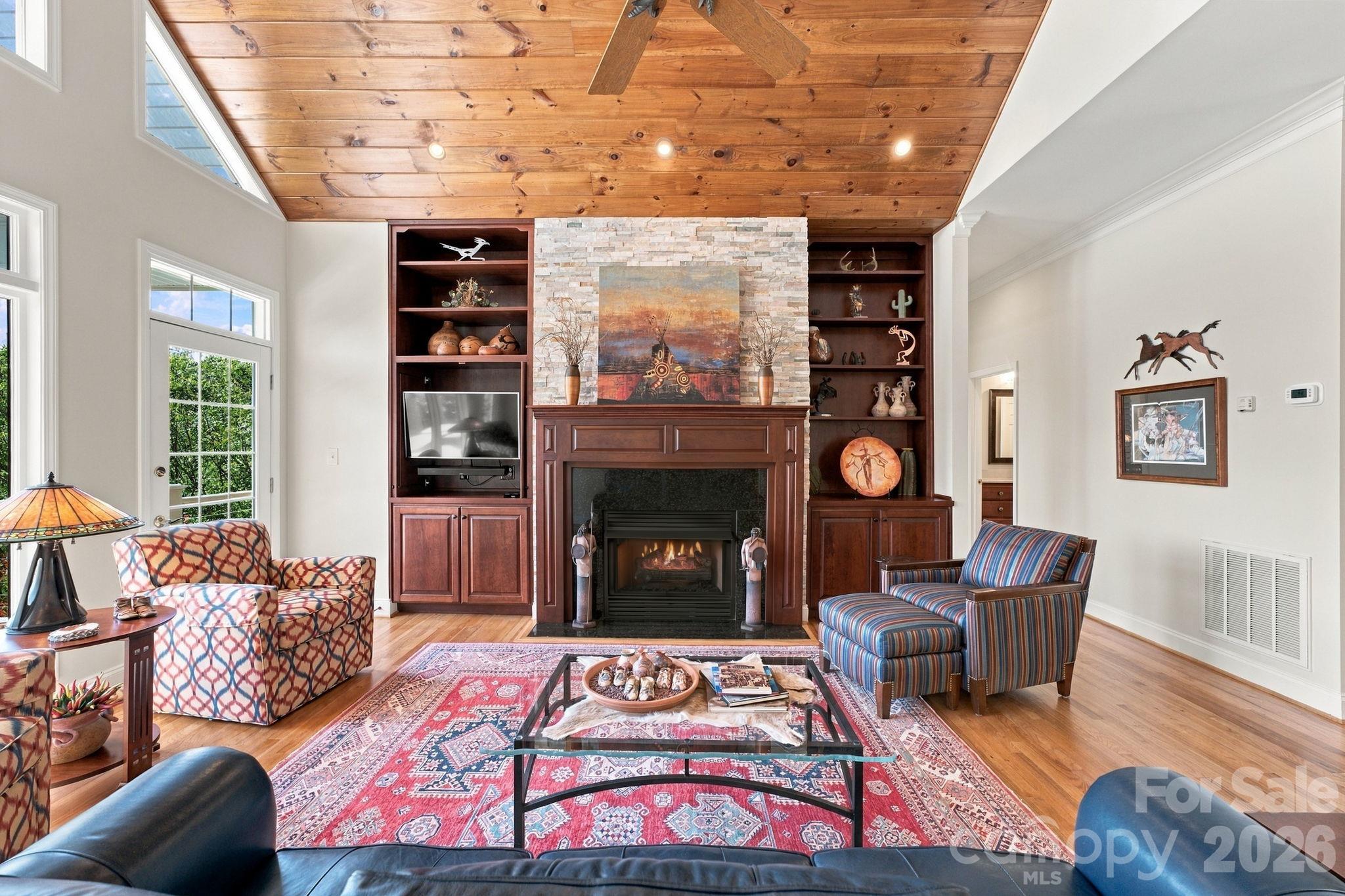Single Family Residence at 228 Inverness Drive, Waynesville, photo 13 of 48