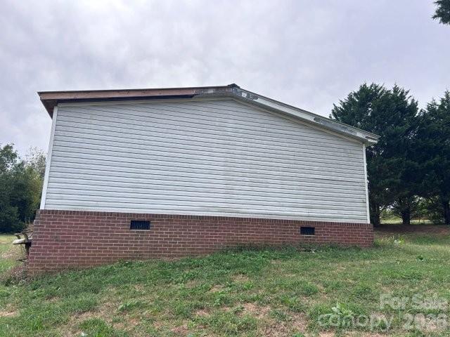 Single Family Residence at 198 Bryant Road, Morganton, photo 3 of 5