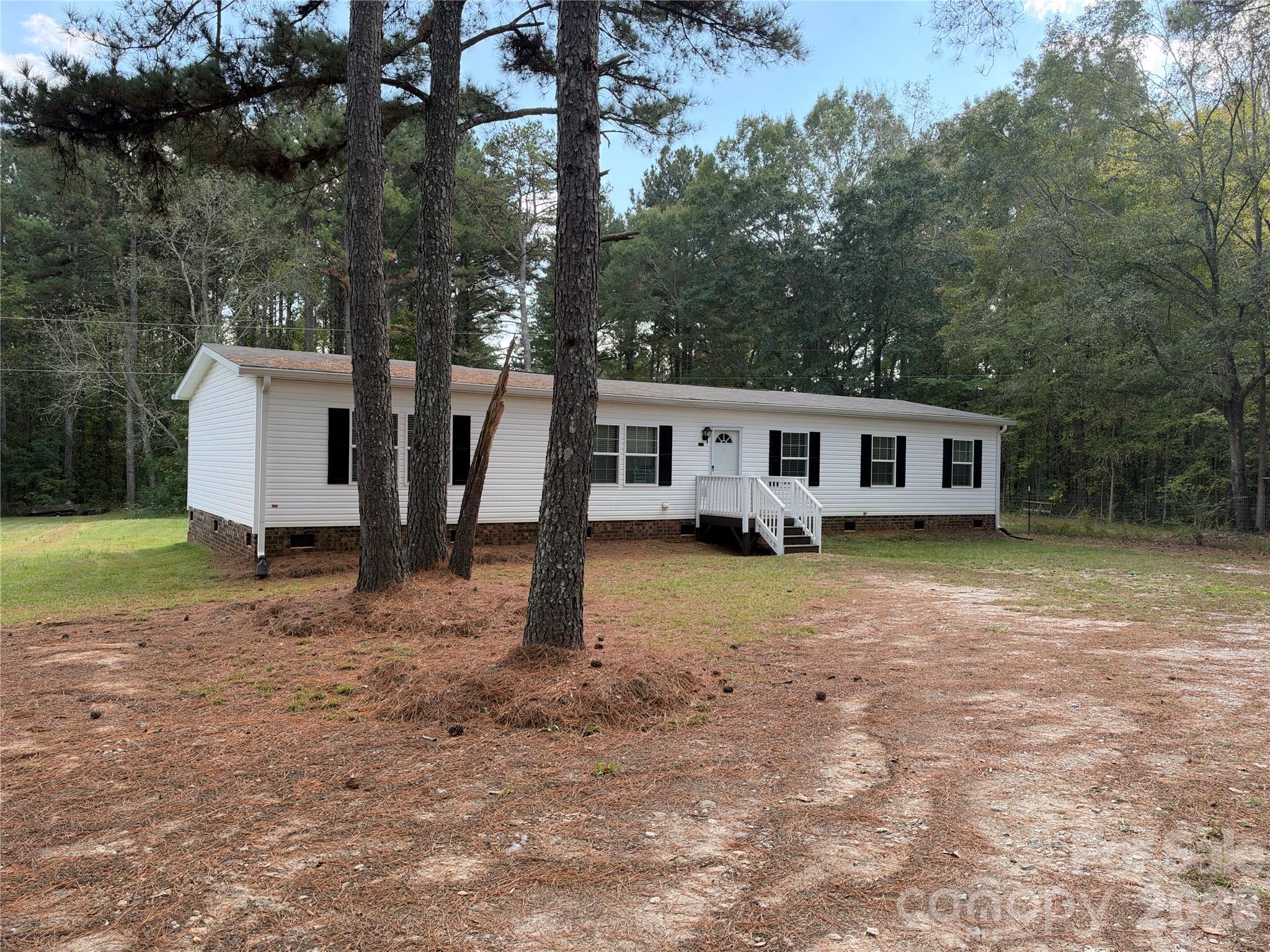 Single Family Residence at 4808 McConnells Highway, York