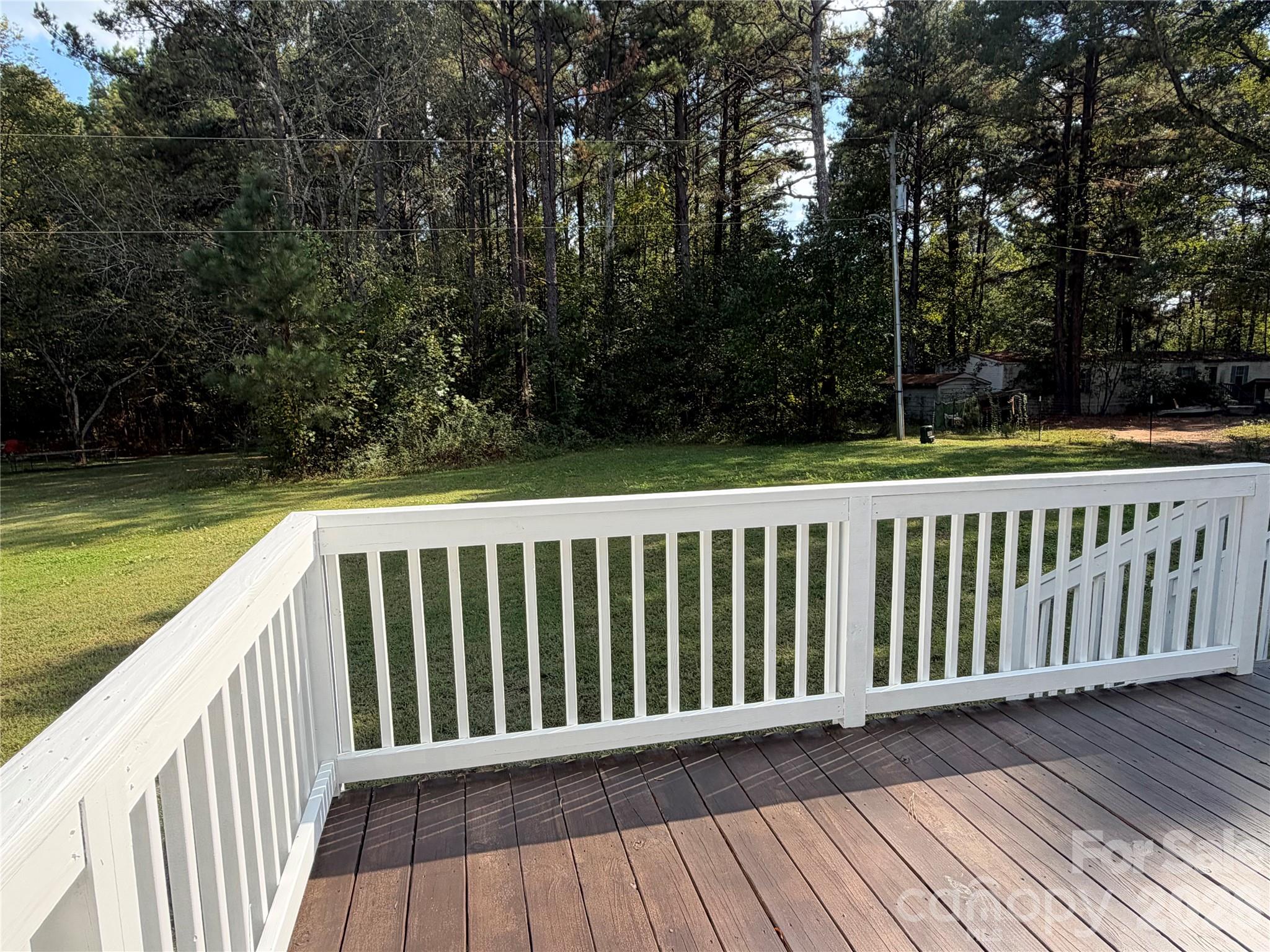 Single Family Residence at 4808 McConnells Highway, York, photo 4 of 25