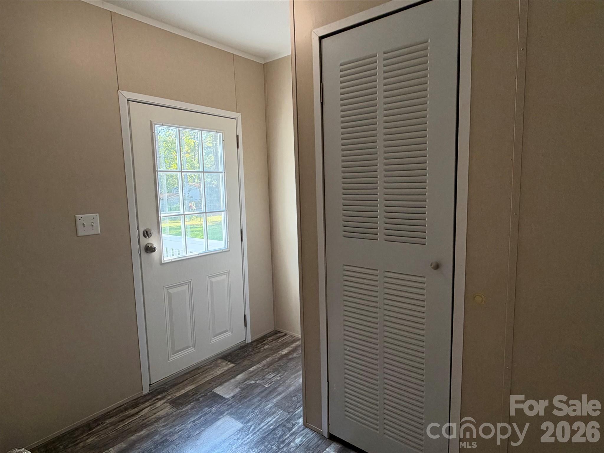 Single Family Residence at 4808 McConnells Highway, York, photo 18 of 25