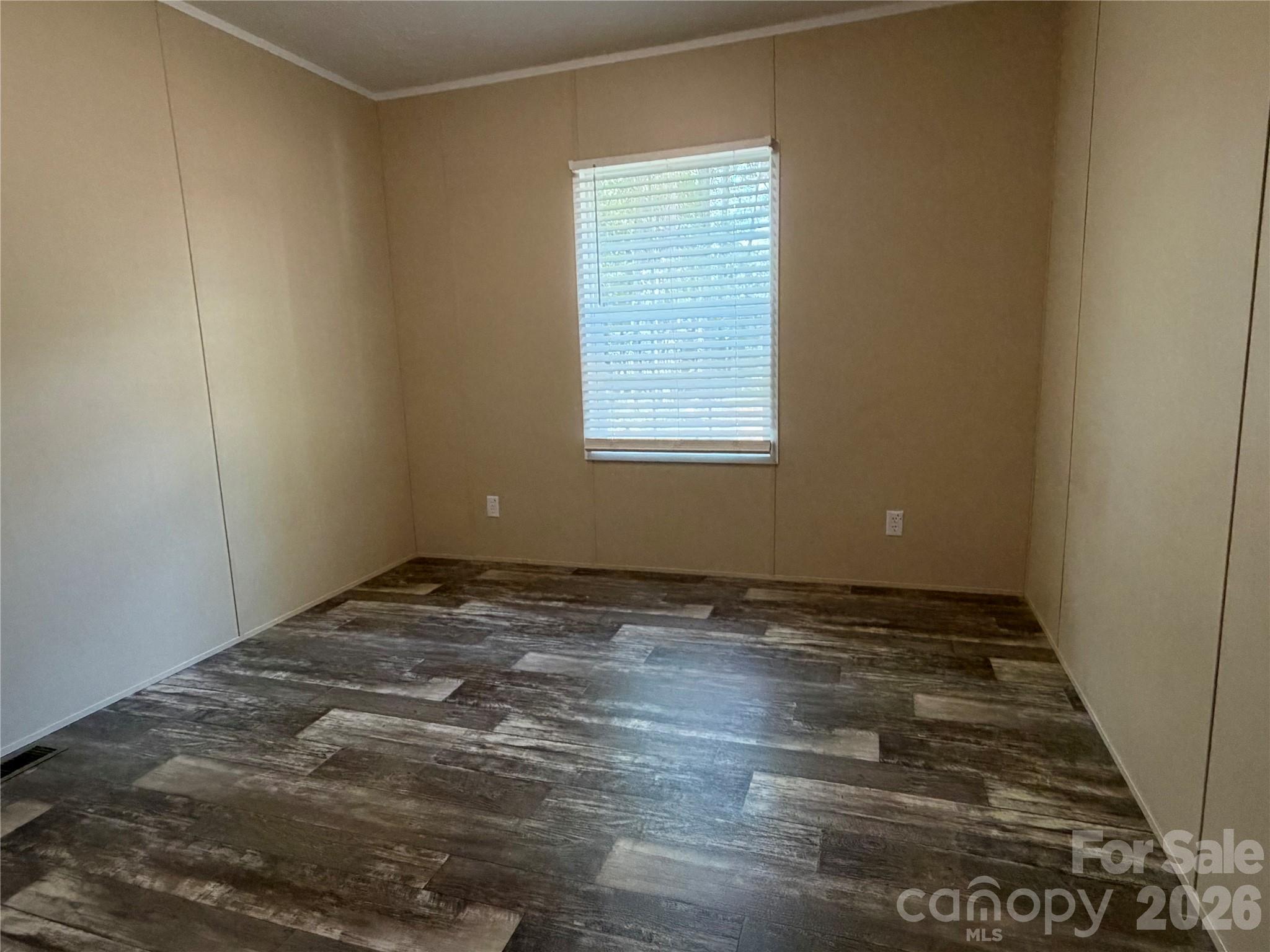 Single Family Residence at 4808 McConnells Highway, York, photo 20 of 25