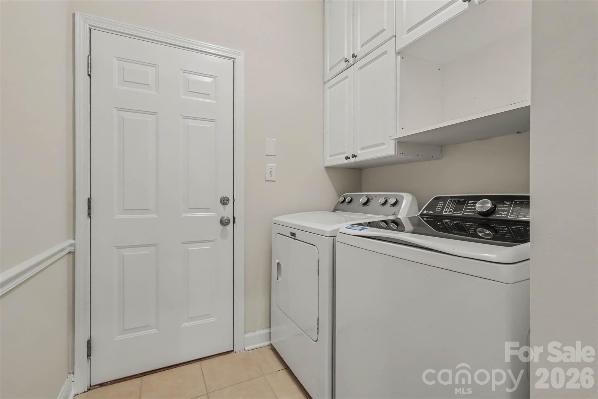 Single Family Residence at 2103 Sablewood Drive, Charlotte, photo 24 of 33