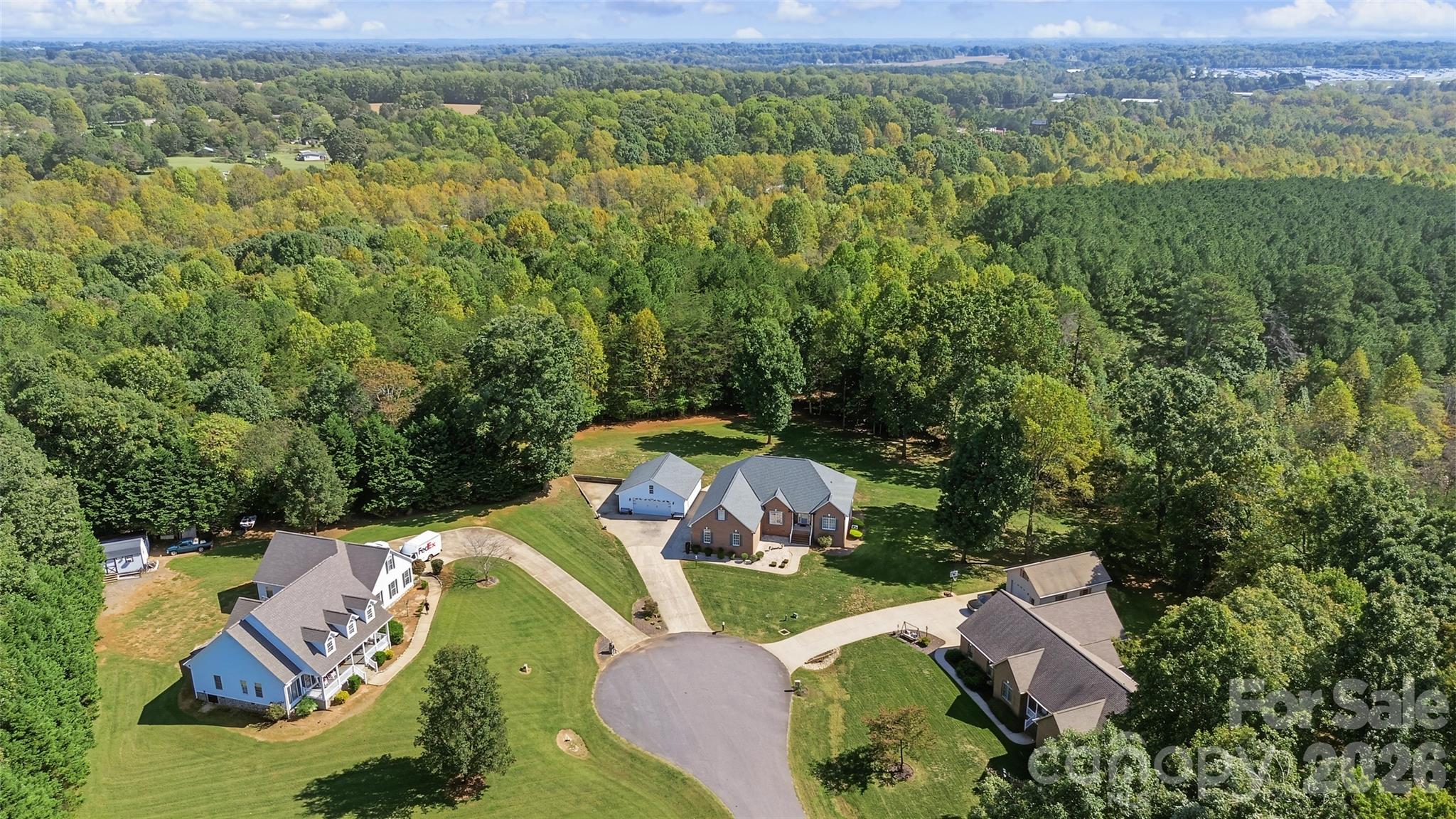 Single Family Residence at 166 Appaloosa Lane, Statesville, photo 6 of 29
