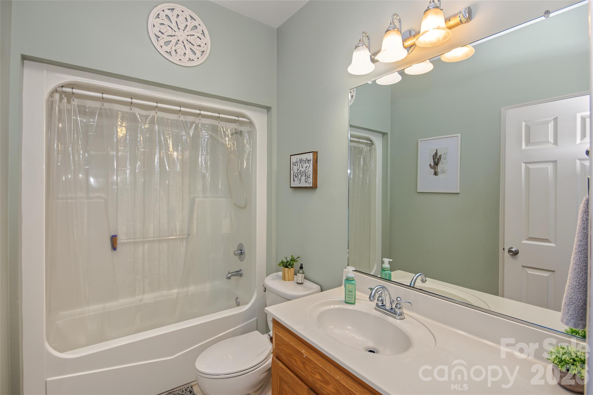 Single Family Residence at 166 Appaloosa Lane, Statesville, photo 17 of 29