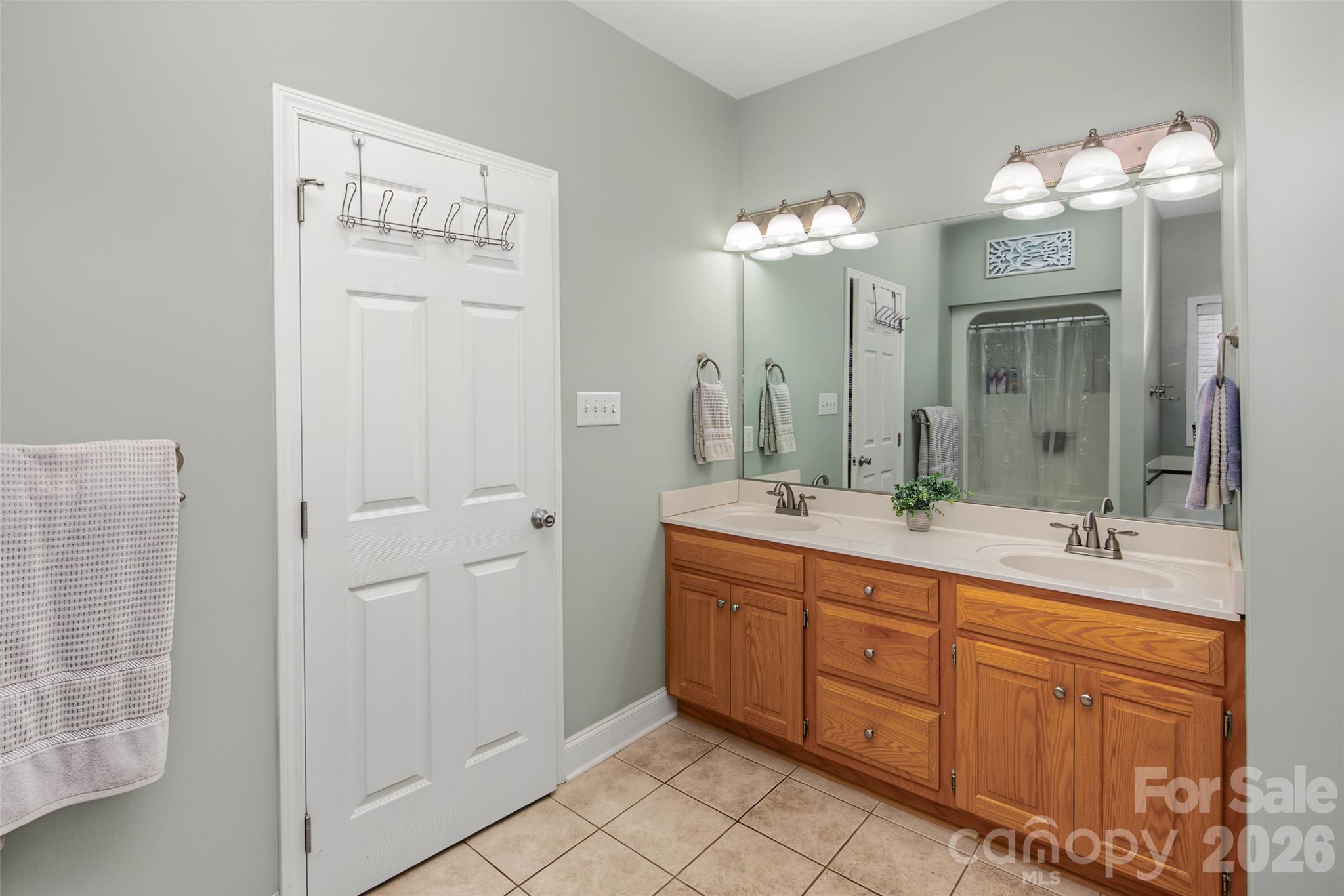 Single Family Residence at 166 Appaloosa Lane, Statesville, photo 21 of 29