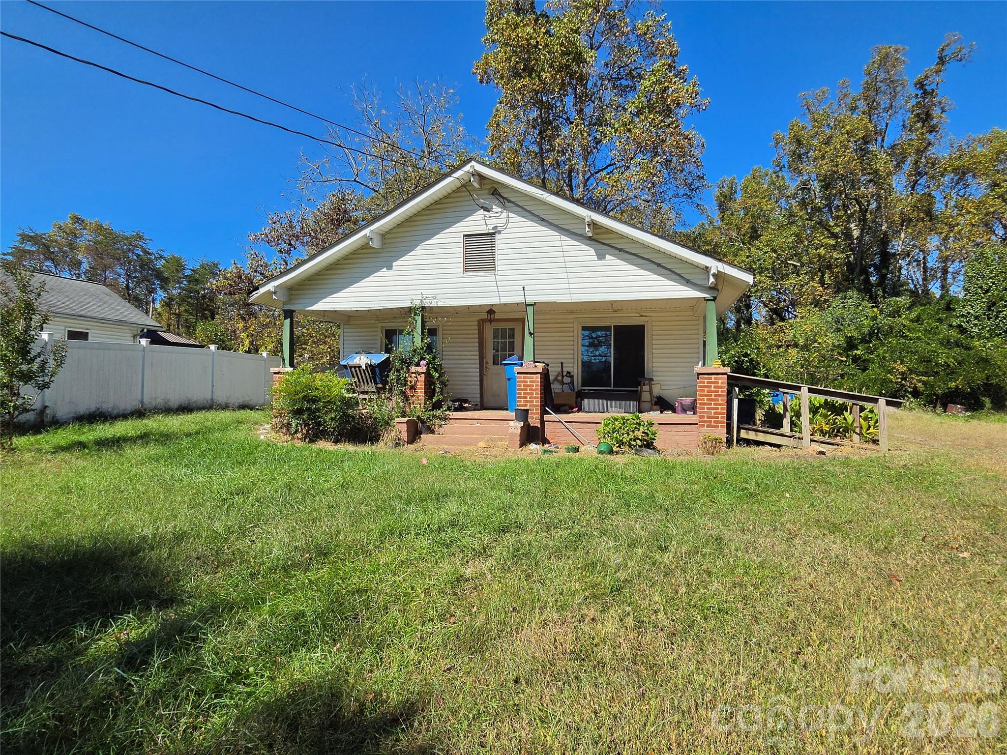 Single Family Residence at 2220 Enon Road, Morganton, photo 3 of 7