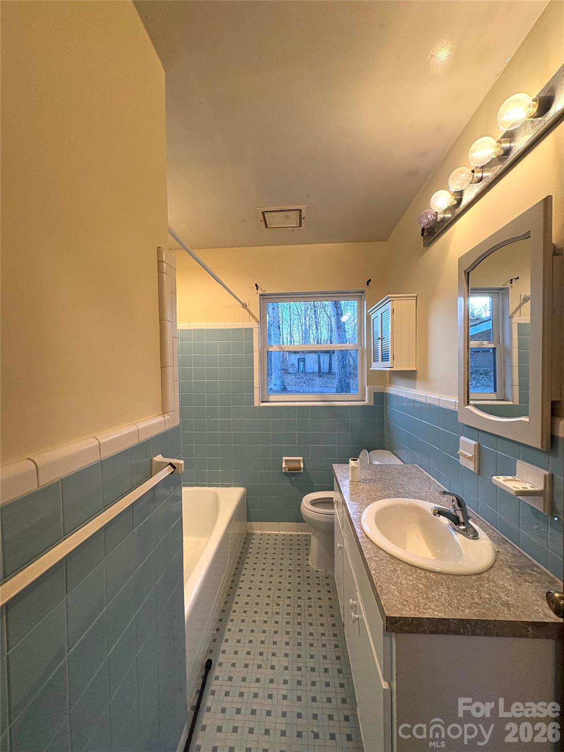 Single Family Residence at 2514 Lancaster Highway, Monroe, photo 18 of 23