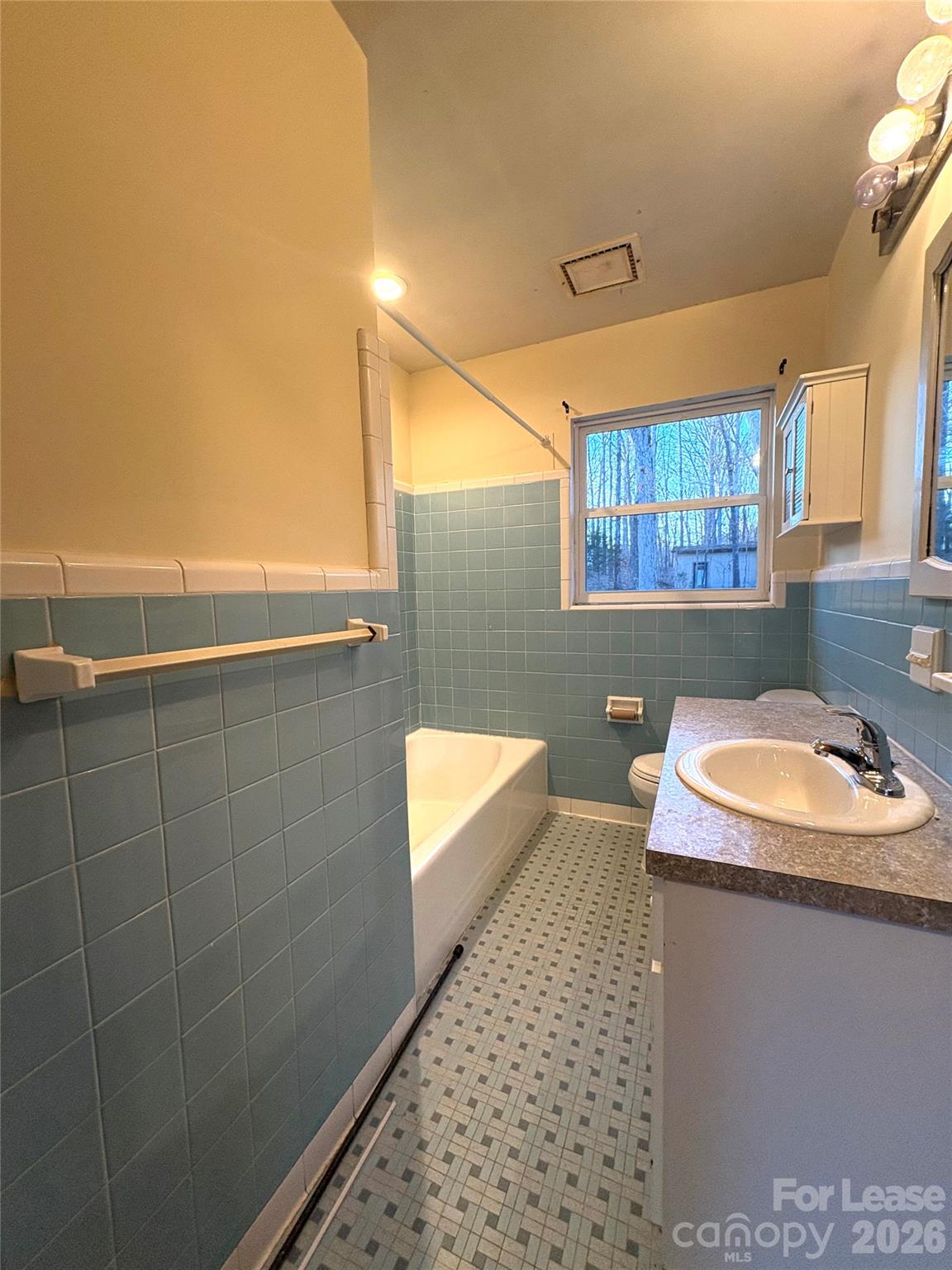 Single Family Residence at 2514 Lancaster Highway, Monroe, photo 19 of 23