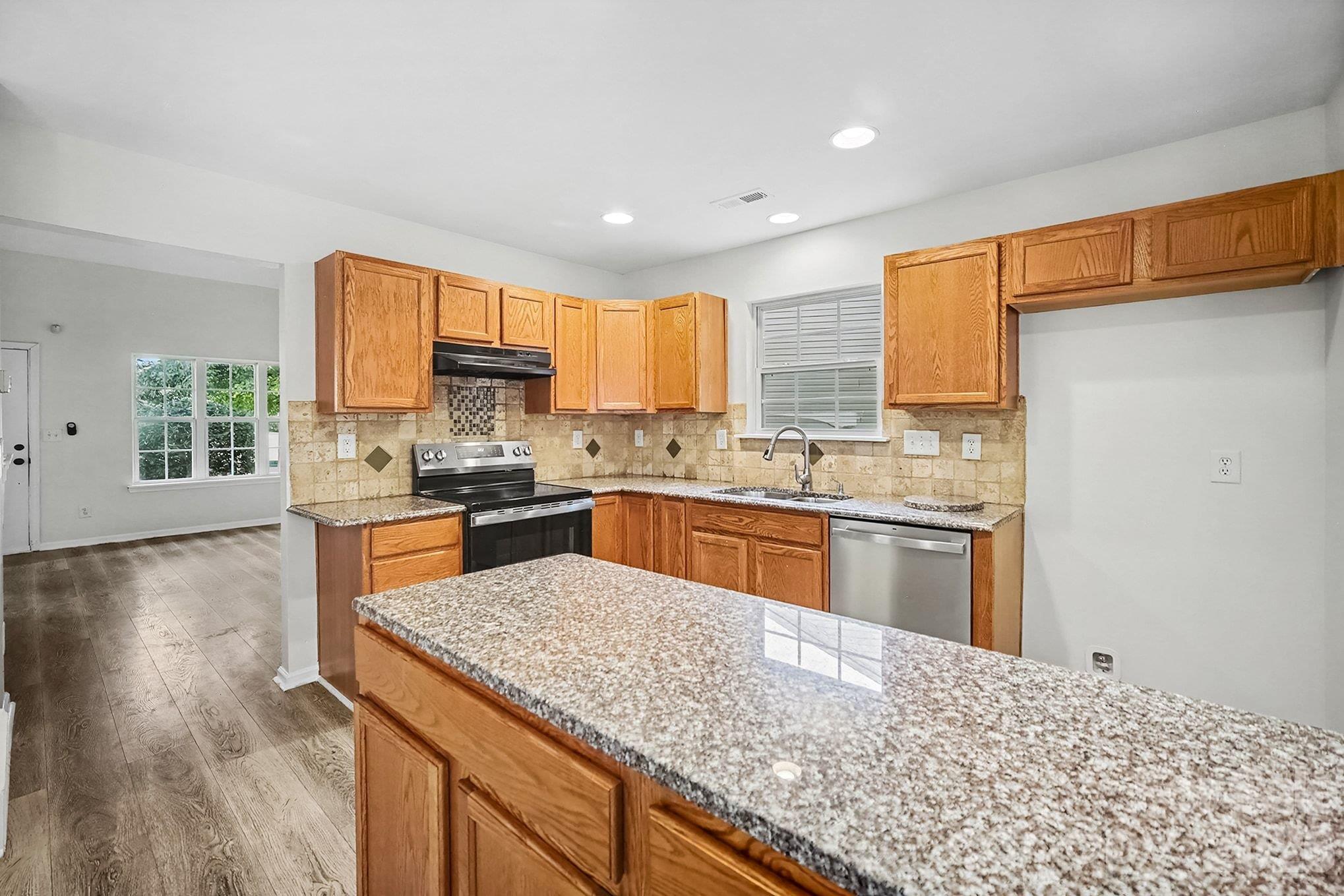 Townhouse at 417 Caddy Street, Fort Mill, photo 21 of 43