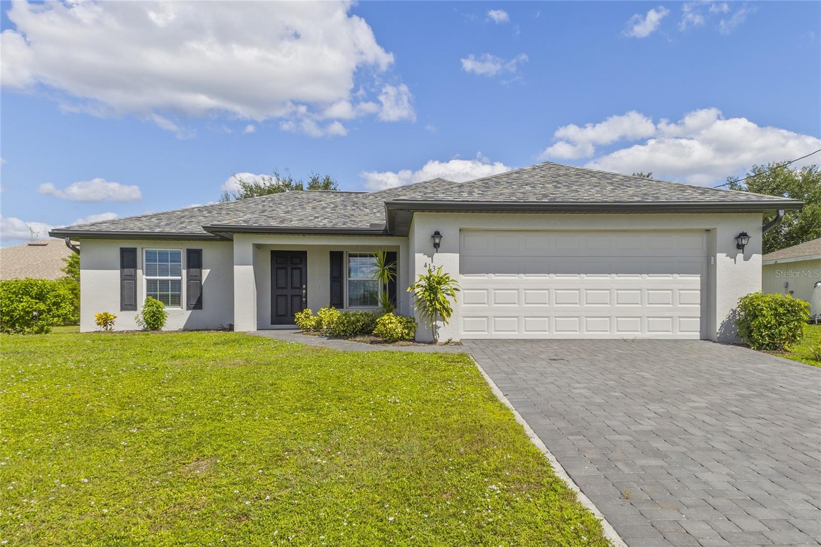 4137 NE 14TH PL