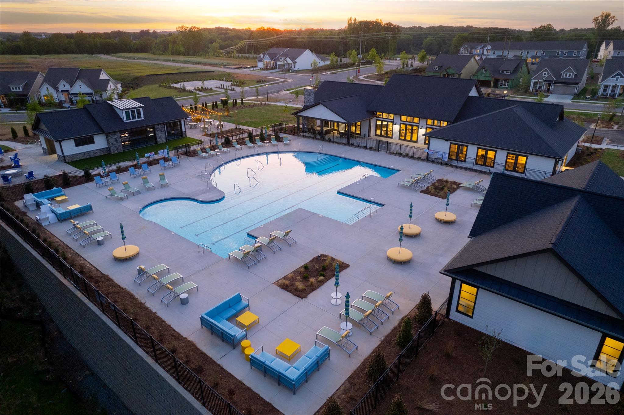 Single Family Residence at 1010 Mineral Way, Waxhaw, photo 15 of 19