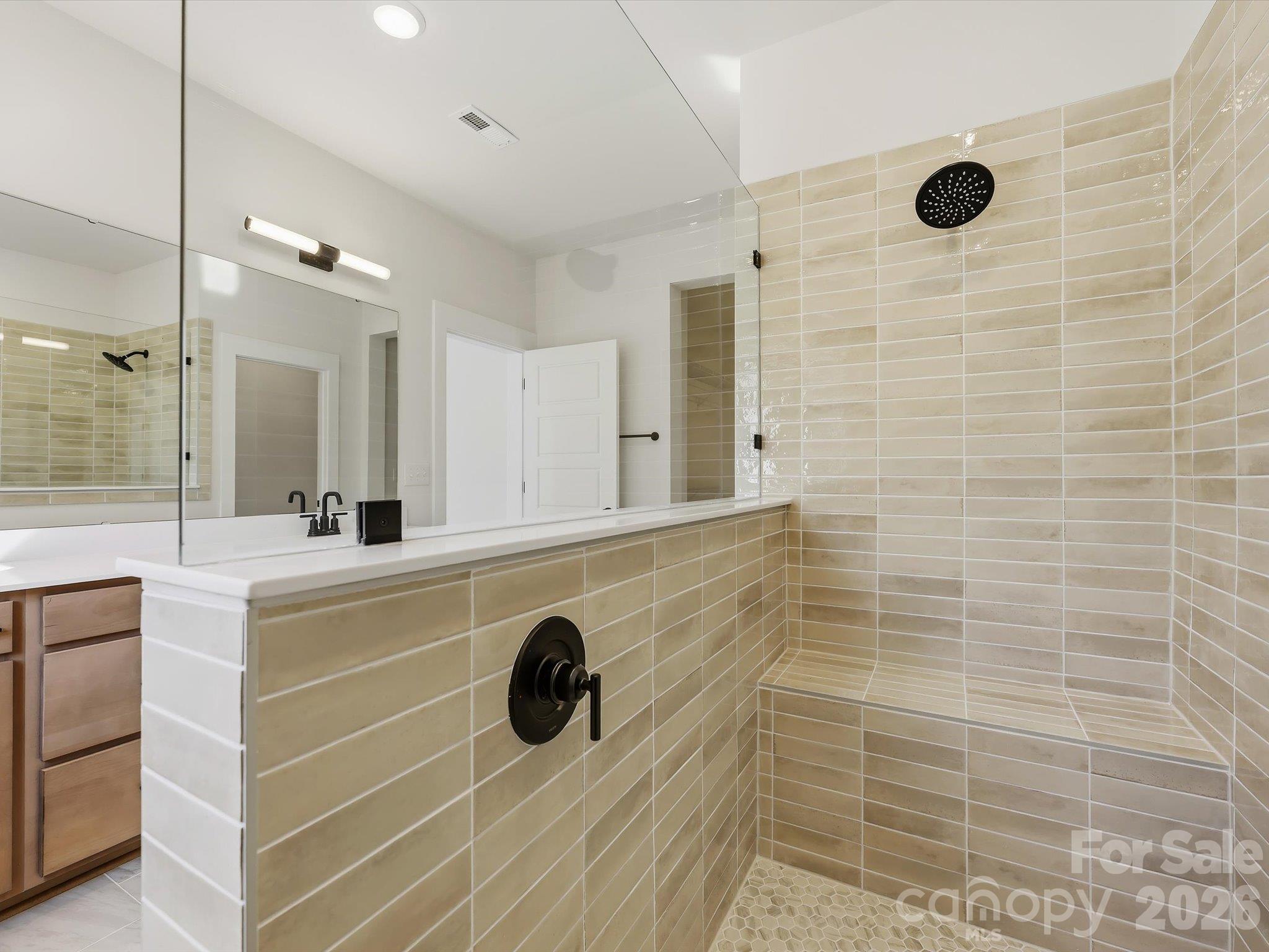 Owner's Super Shower - 325 Portree Street, Rock Hill