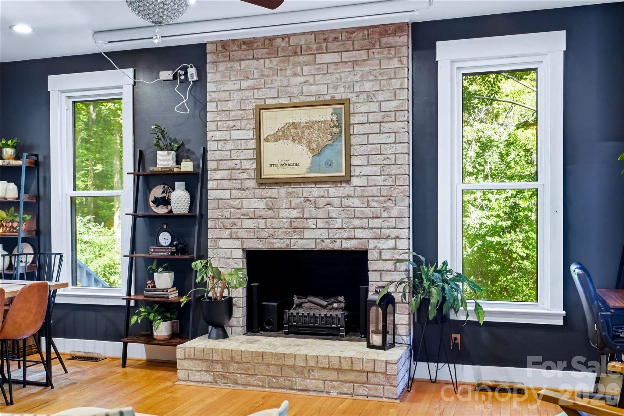 Living Room Fireplace - 9560 Harvest Lane, Davidson