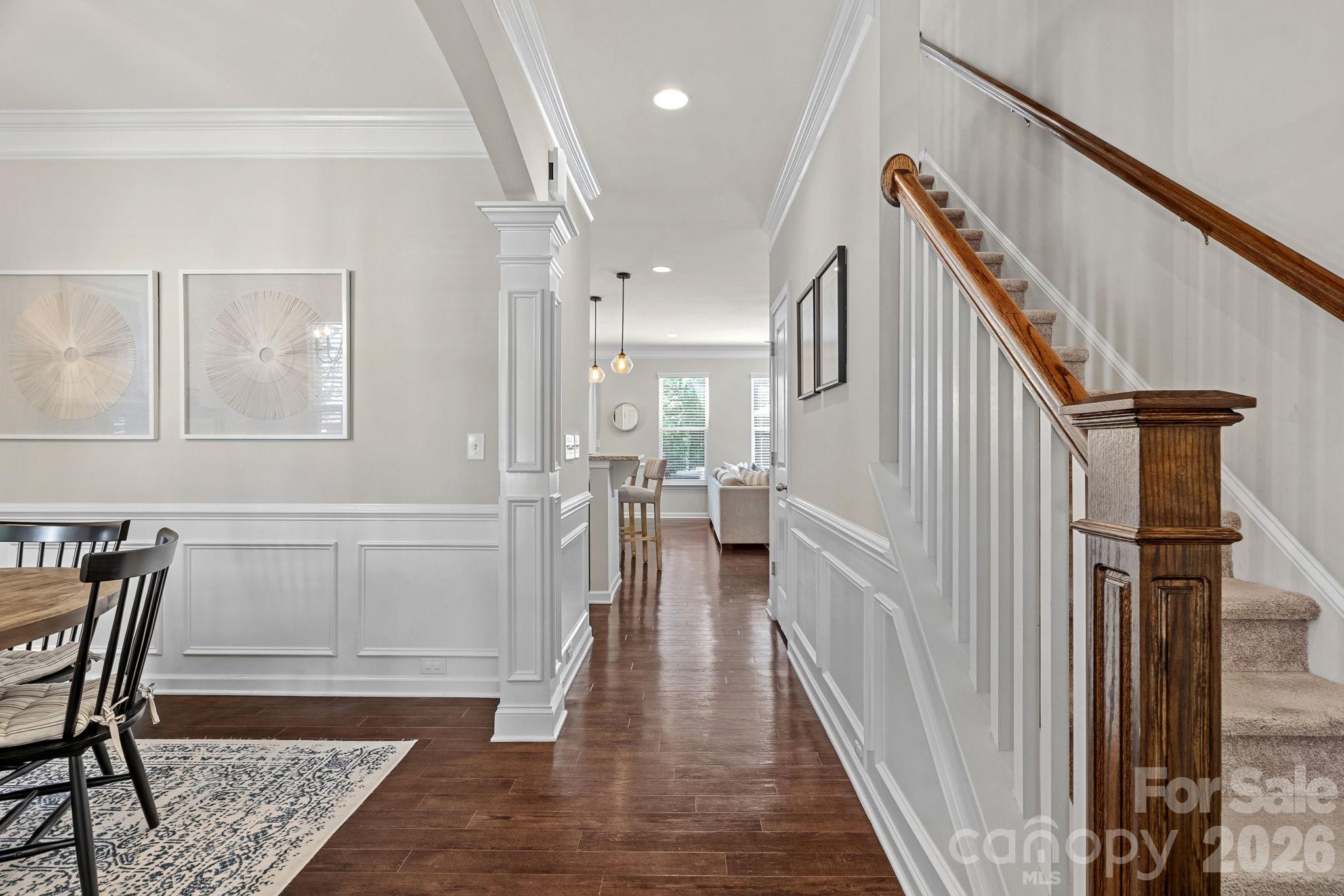 Single Family Residence at 9038 Loch Glen Way, Charlotte, photo 5 of 41