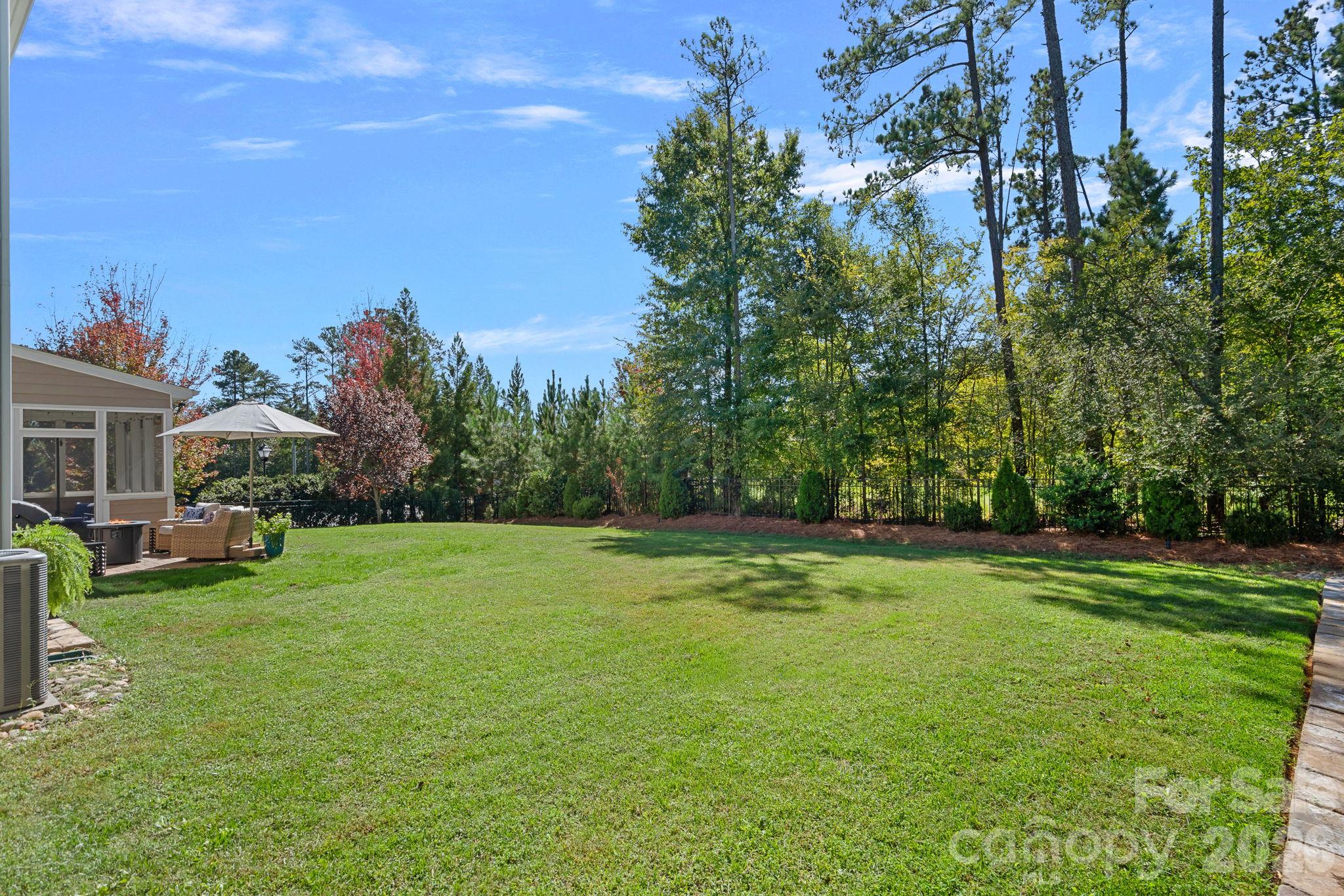 Single Family Residence at 9038 Loch Glen Way, Charlotte, photo 35 of 41