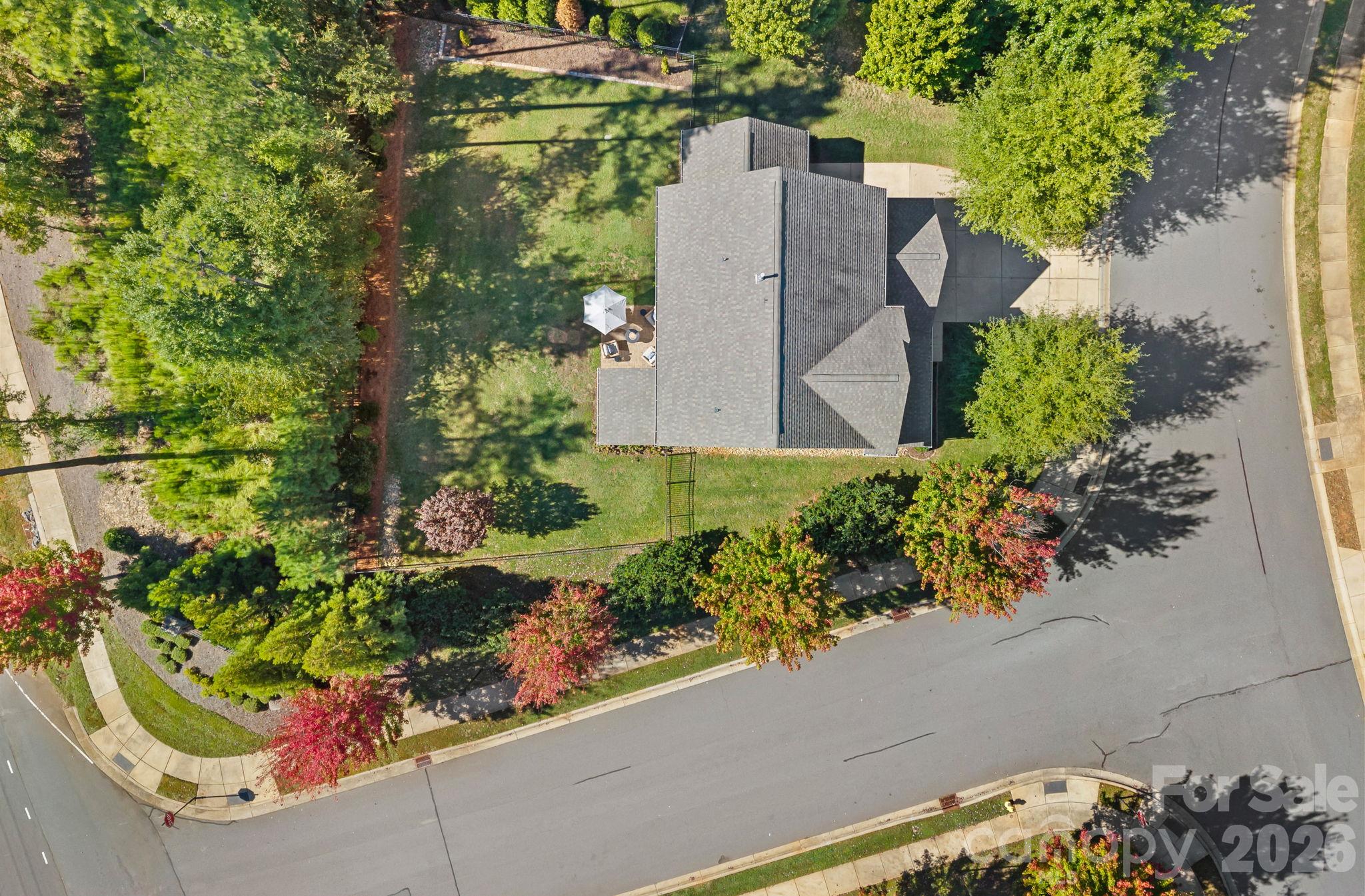 Single Family Residence at 9038 Loch Glen Way, Charlotte, photo 40 of 41