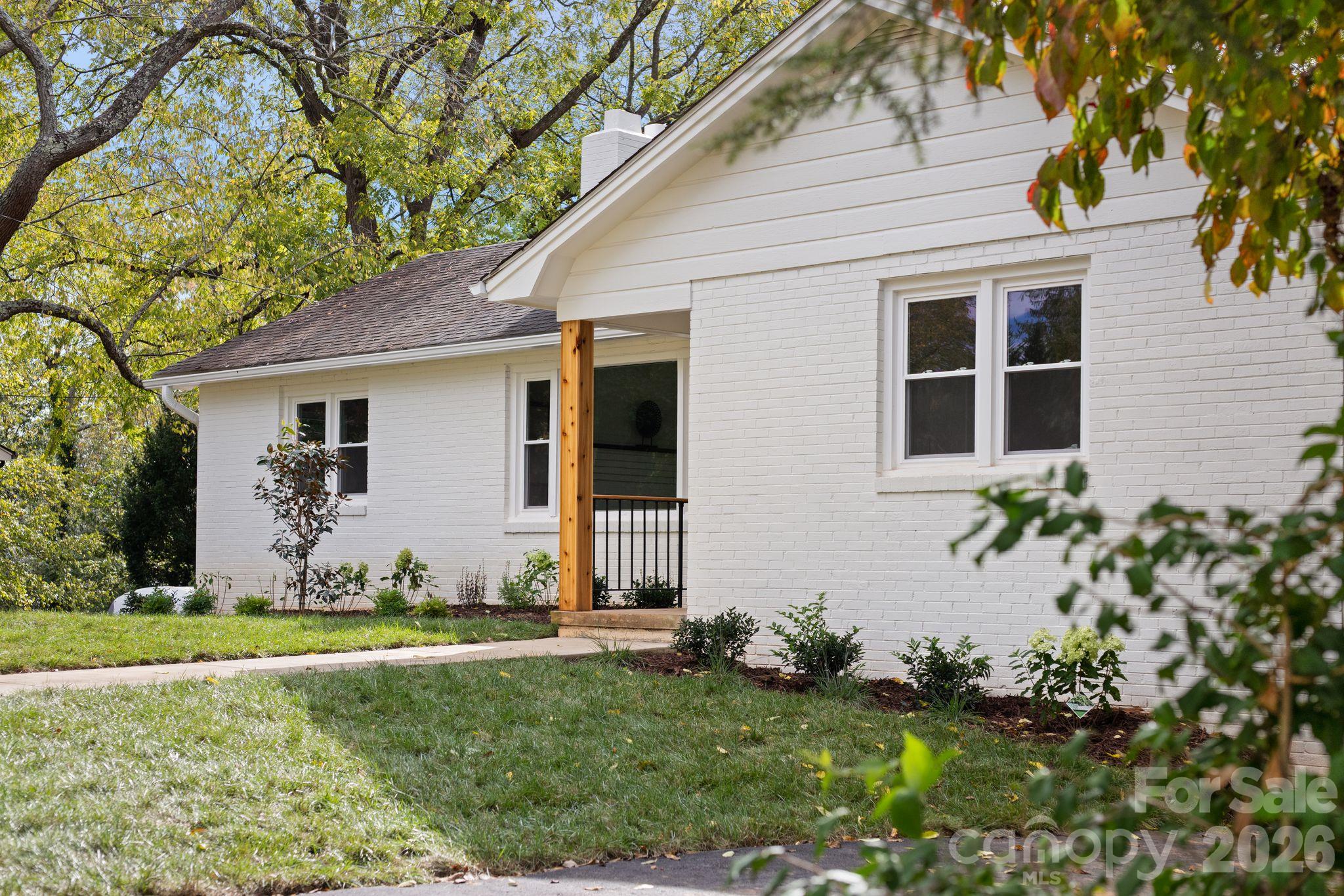 Single Family Residence at 80 Clarendon Road, Asheville, photo 32 of 38