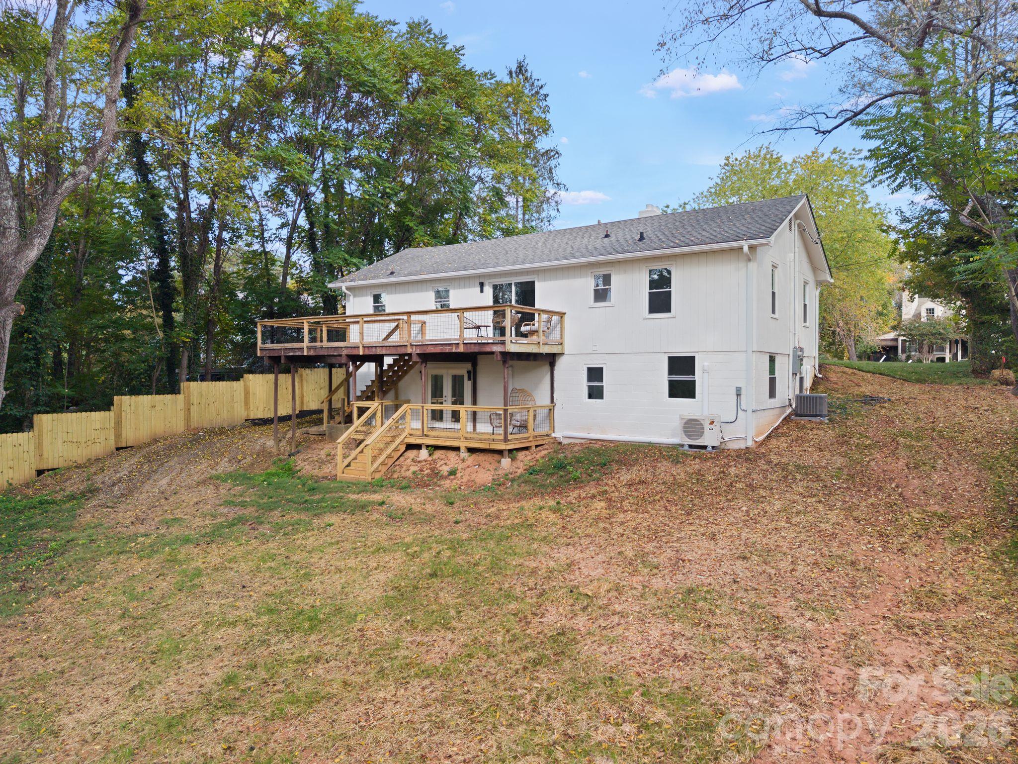 Single Family Residence at 80 Clarendon Road, Asheville, photo 34 of 38