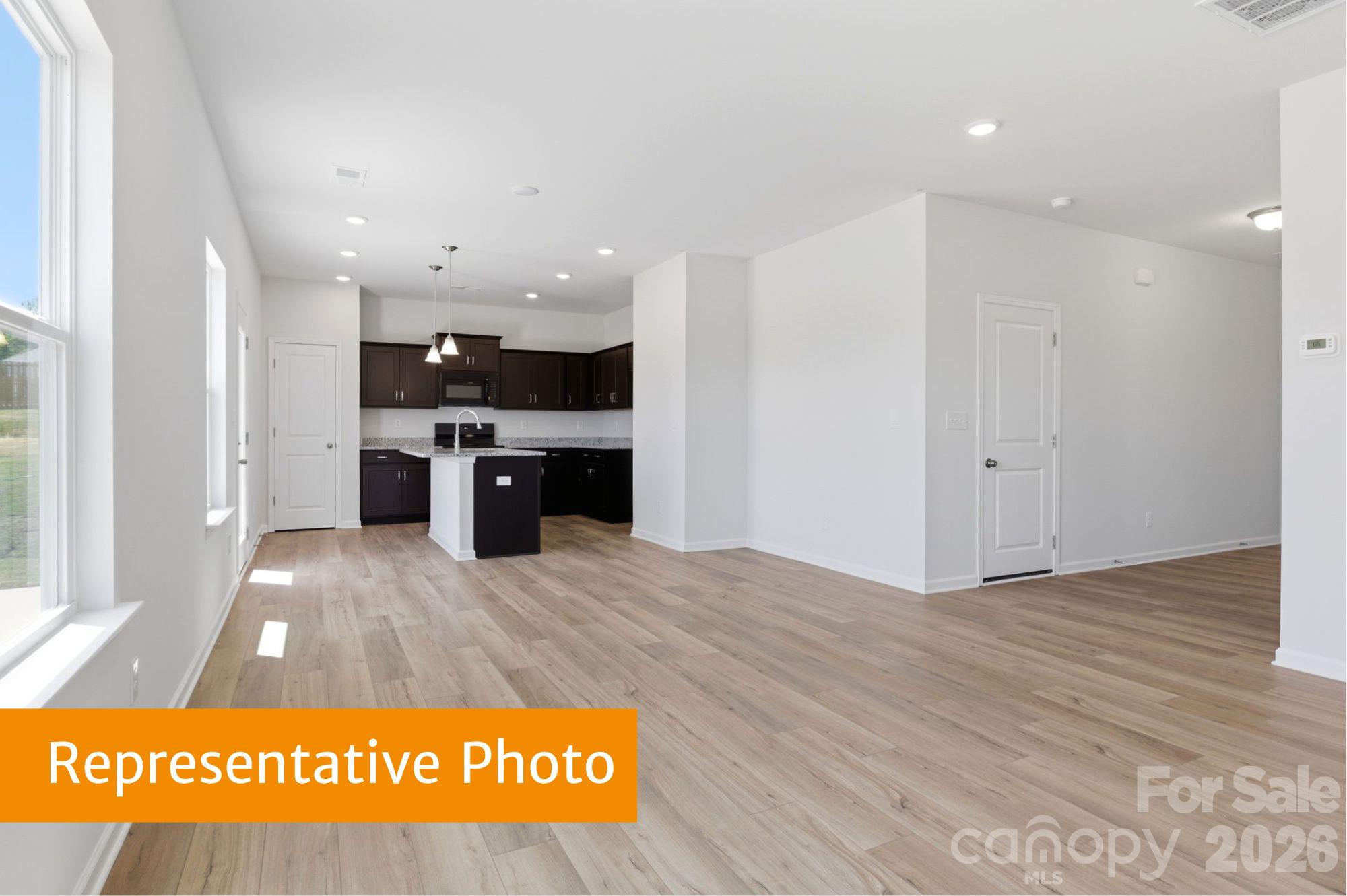 Single Family Residence at 5607 Hagler Loop, Catawba, photo 11 of 36