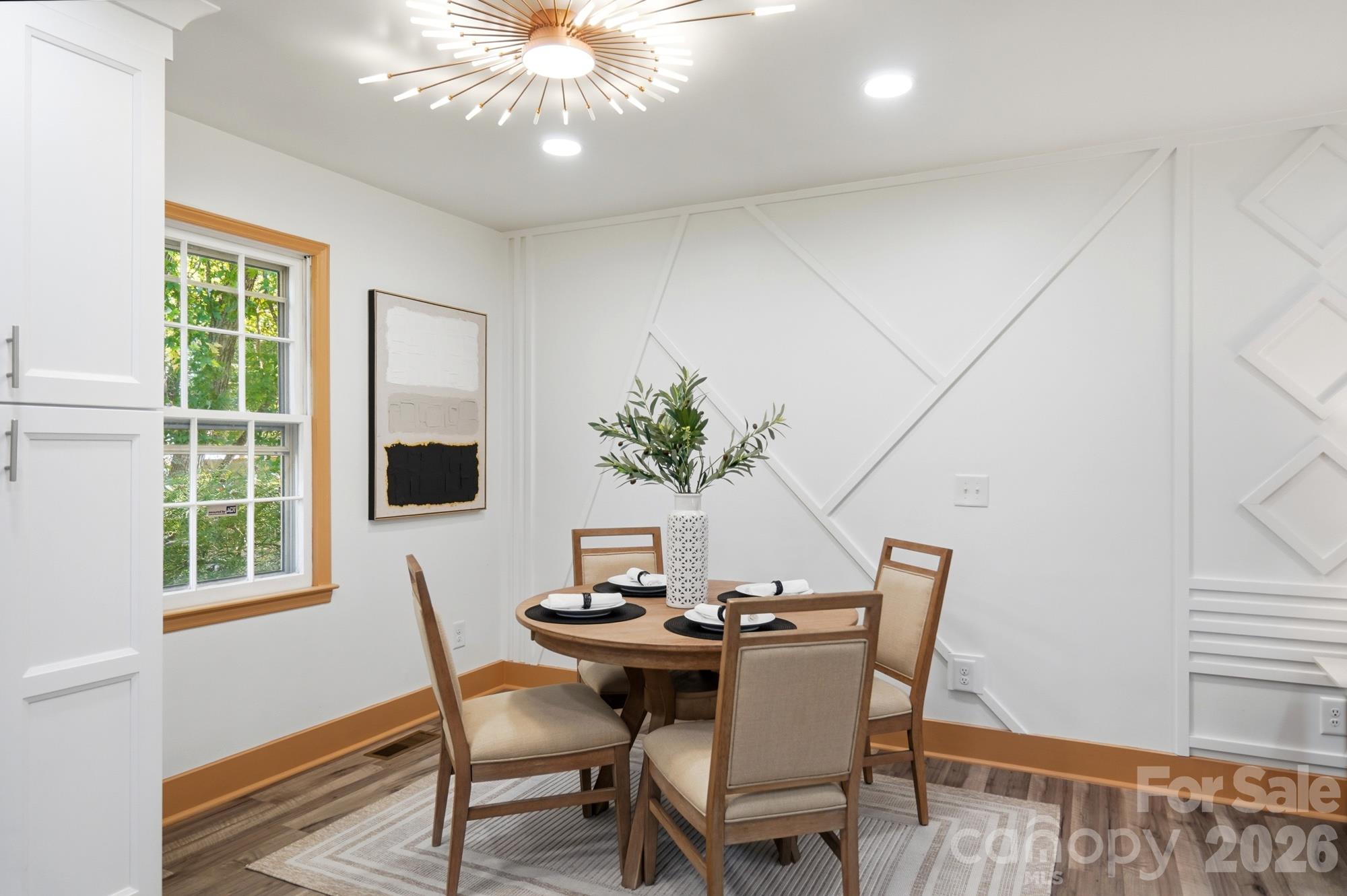 Single Family Residence at 6131 Coach Hill Lane, Charlotte, photo 10 of 43