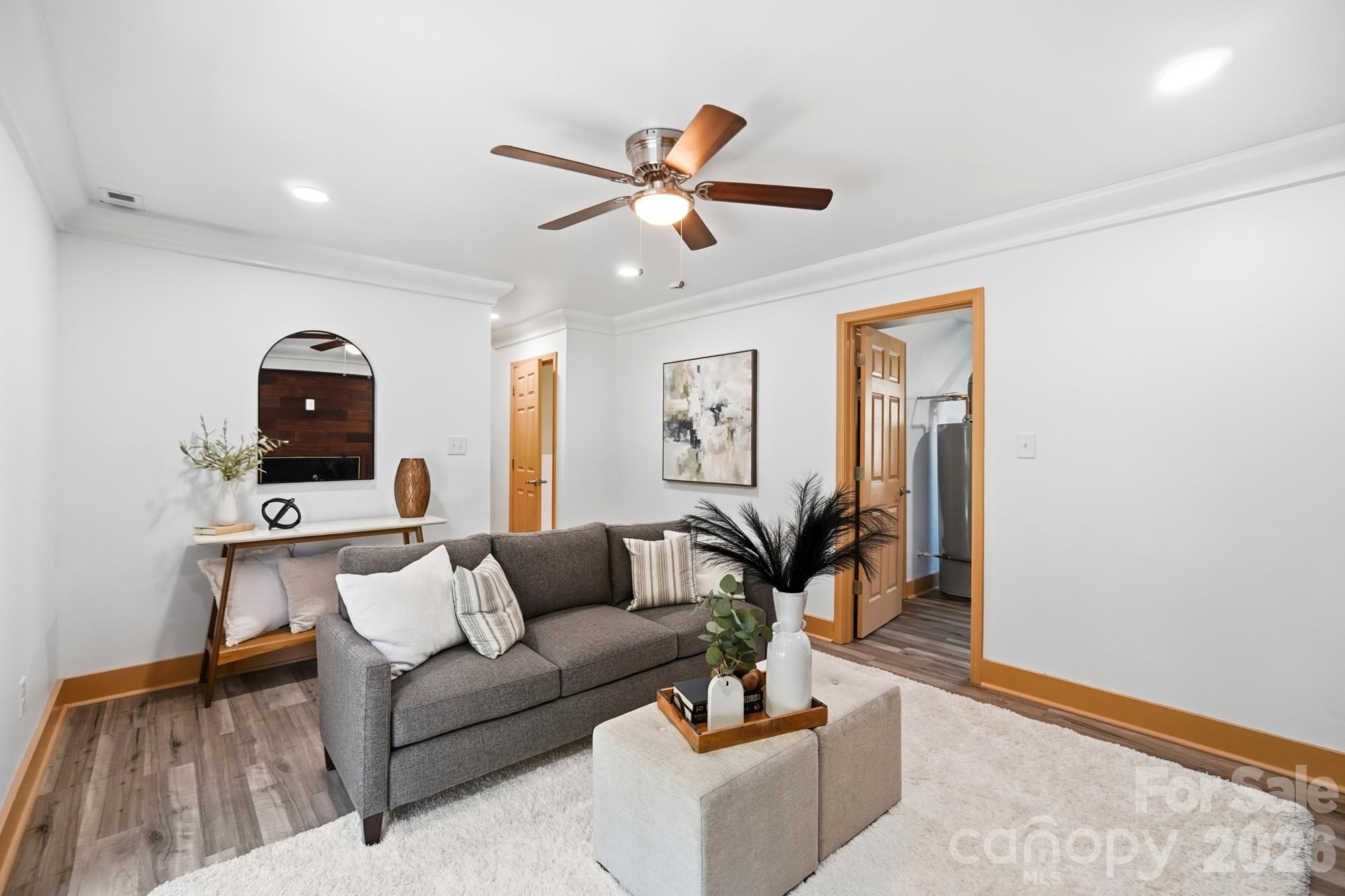 Single Family Residence at 6131 Coach Hill Lane, Charlotte, photo 17 of 43