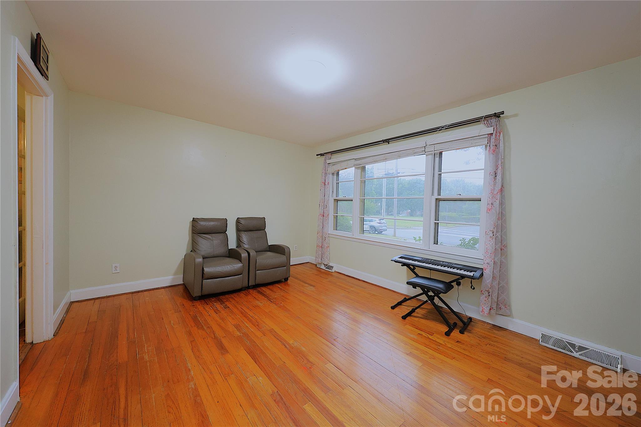 Single Family Residence at 3016 Boston Avenue, Charlotte, photo 15 of 44