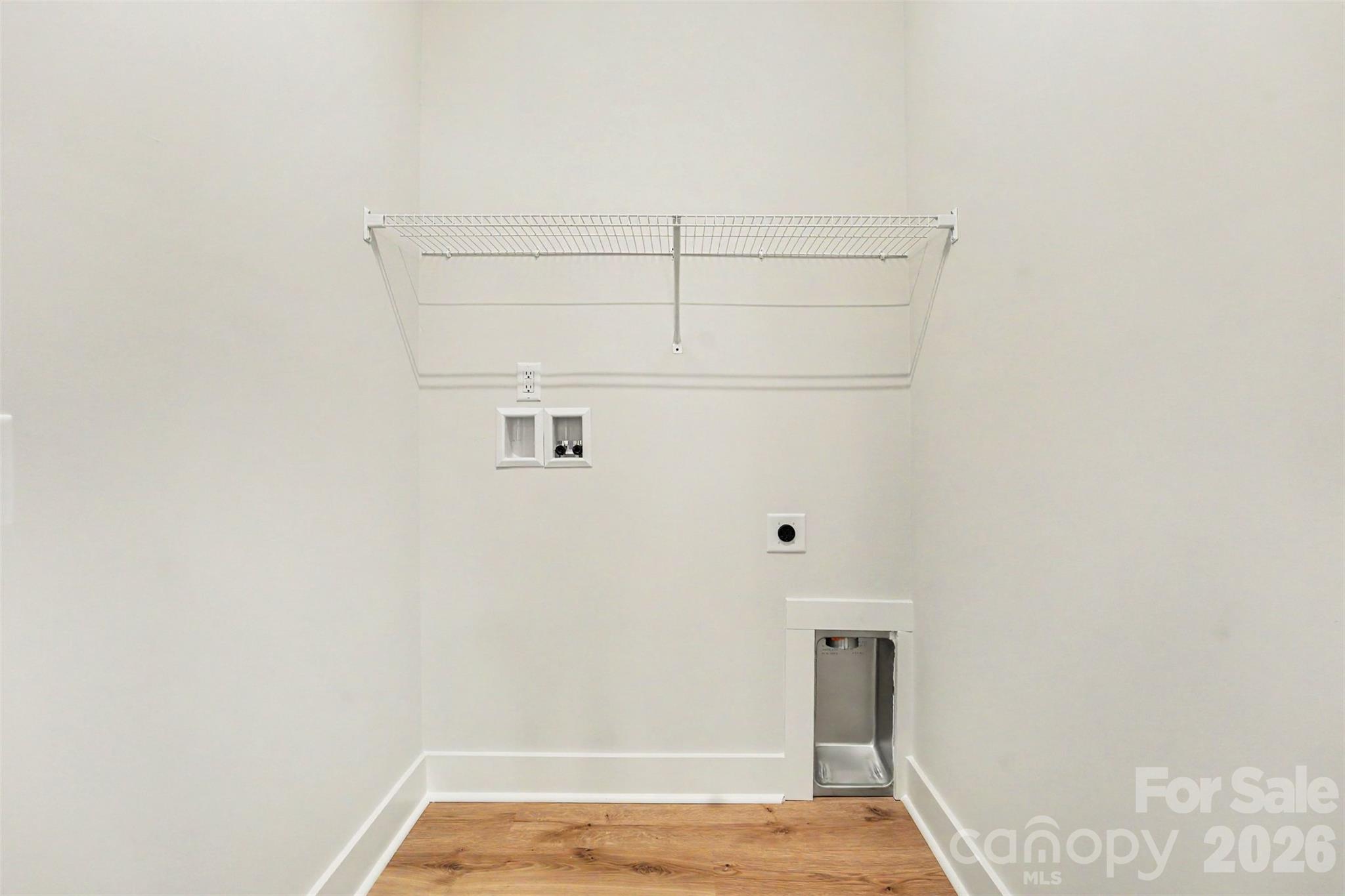 Laundry area - 902 W 8th Street, Kannapolis