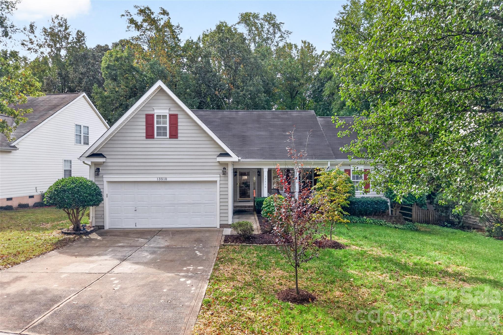 Single Family Residence at 13510 Damson Drive, Huntersville, photo 4 of 45