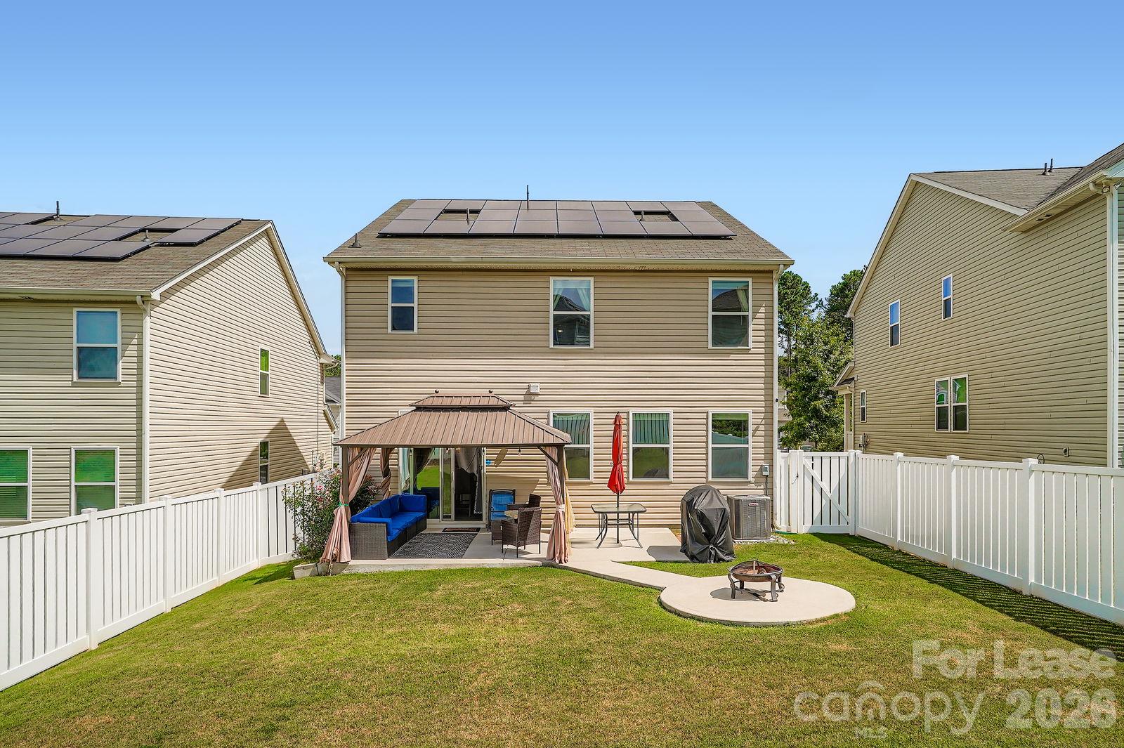Single Family Residence at 14122 Ridgewater Way, Charlotte, photo 28 of 29