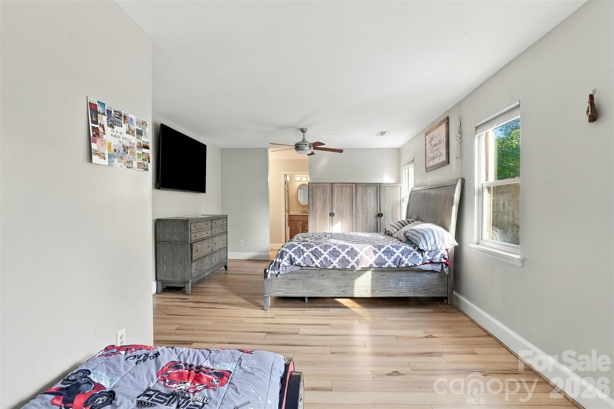 Single Family Residence at 4206 Foxmoor Drive, Charlotte, photo 23 of 48