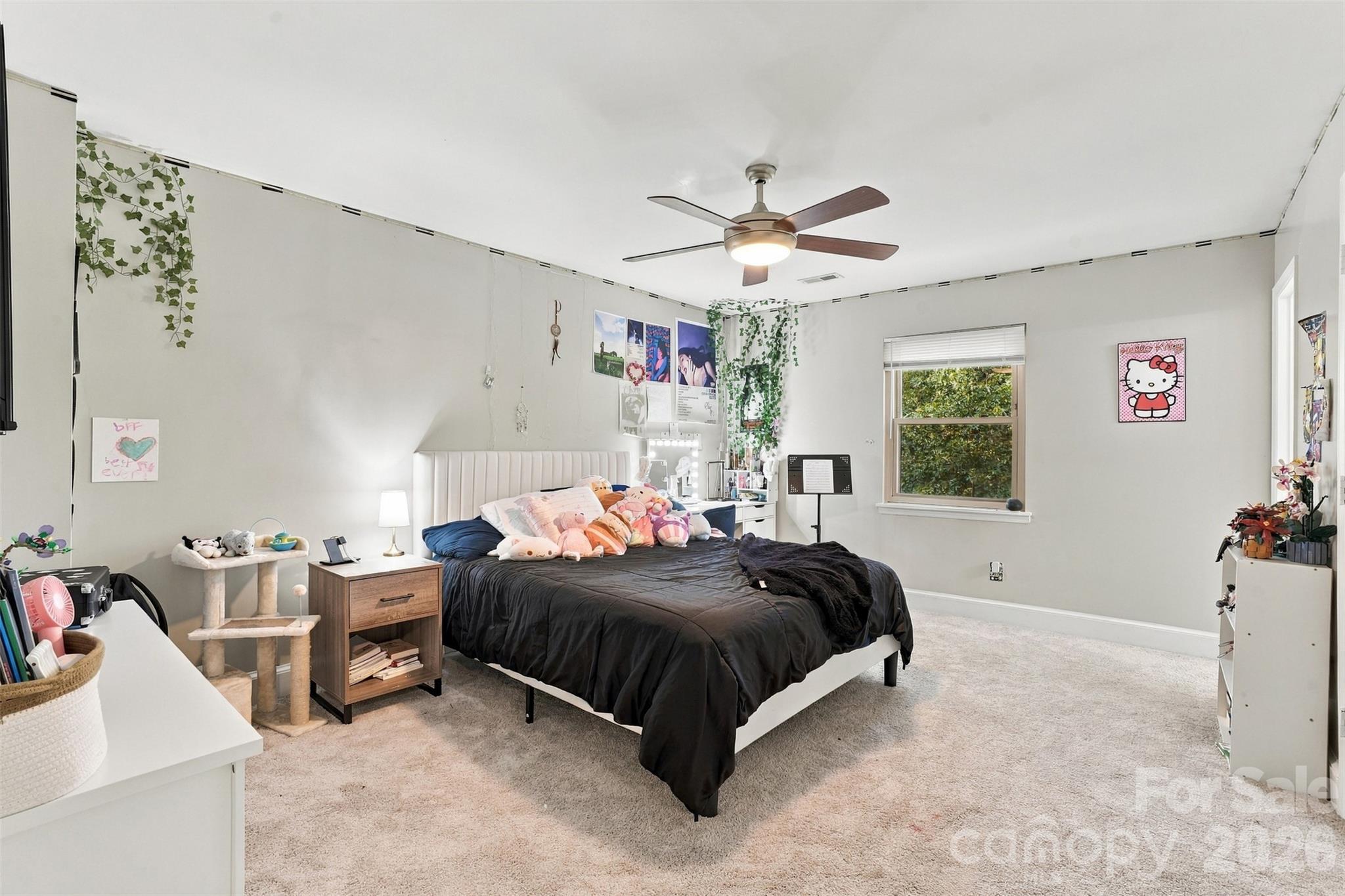 Single Family Residence at 4206 Foxmoor Drive, Charlotte, photo 27 of 48