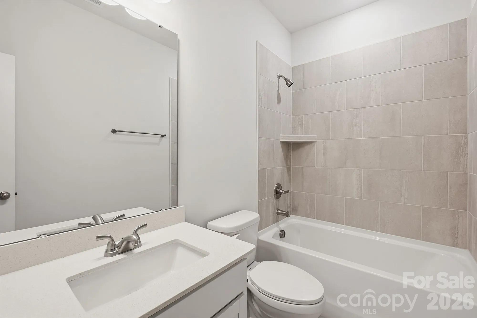 Townhouse at 4632 Lakeview Road, Charlotte, photo 7 of 7