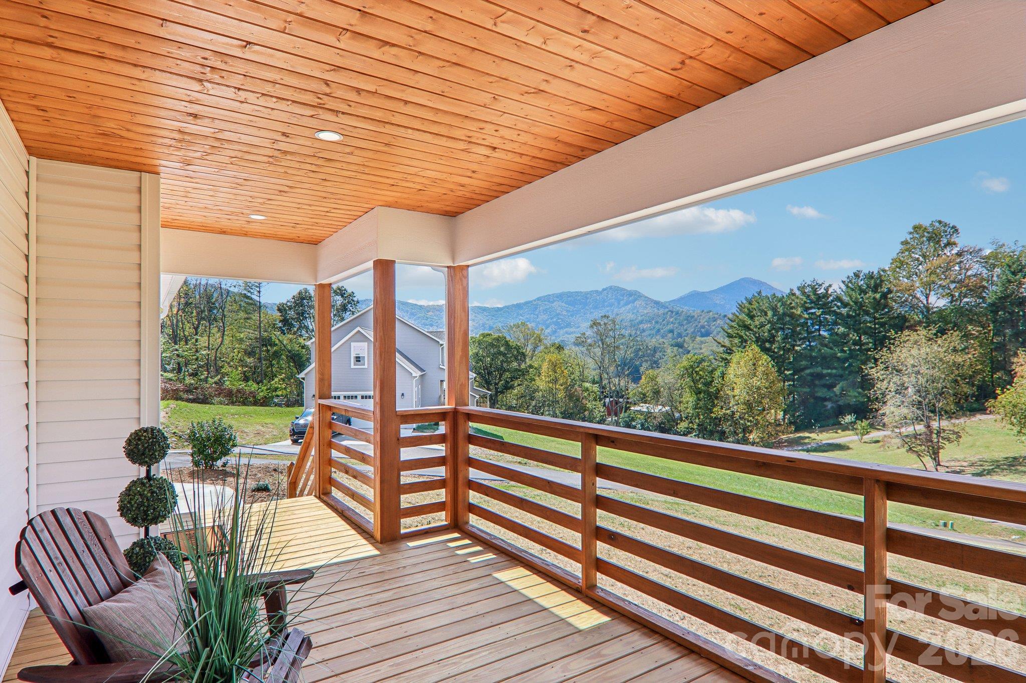 Front porch mountain views! - 129 Lincoln Ridge Drive, Candler