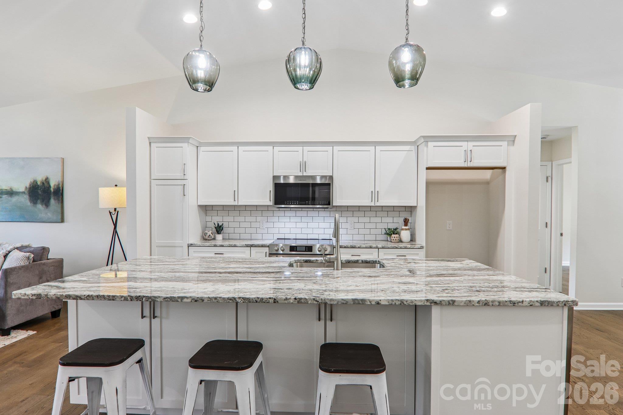 Single Family Residence at 129 Lincoln Ridge Drive, Candler, photo 9 of 41