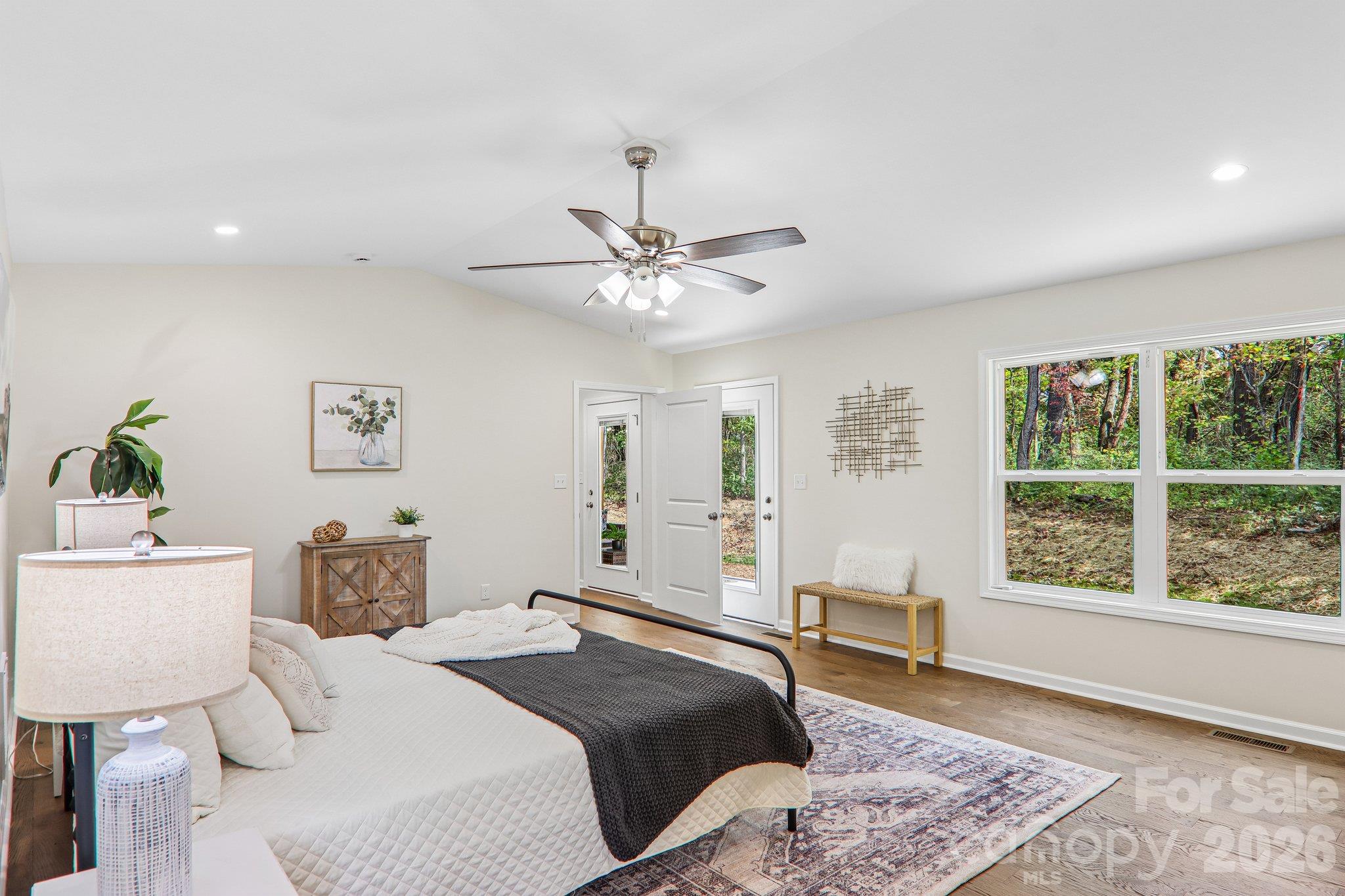 Single Family Residence at 129 Lincoln Ridge Drive, Candler, photo 27 of 41