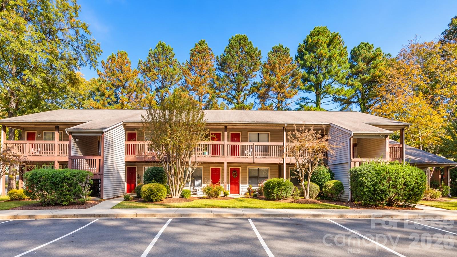Apartment at 4115 Bloomdale Drive, Charlotte, photo 4 of 4