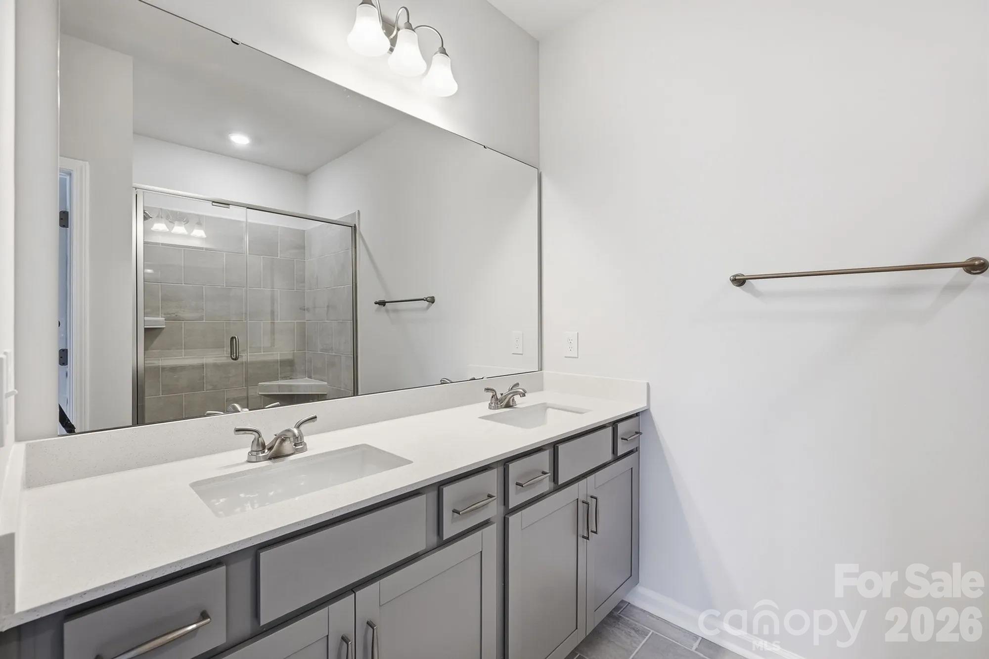 Townhouse at 4614 Lakeview Road, Charlotte, photo 6 of 6