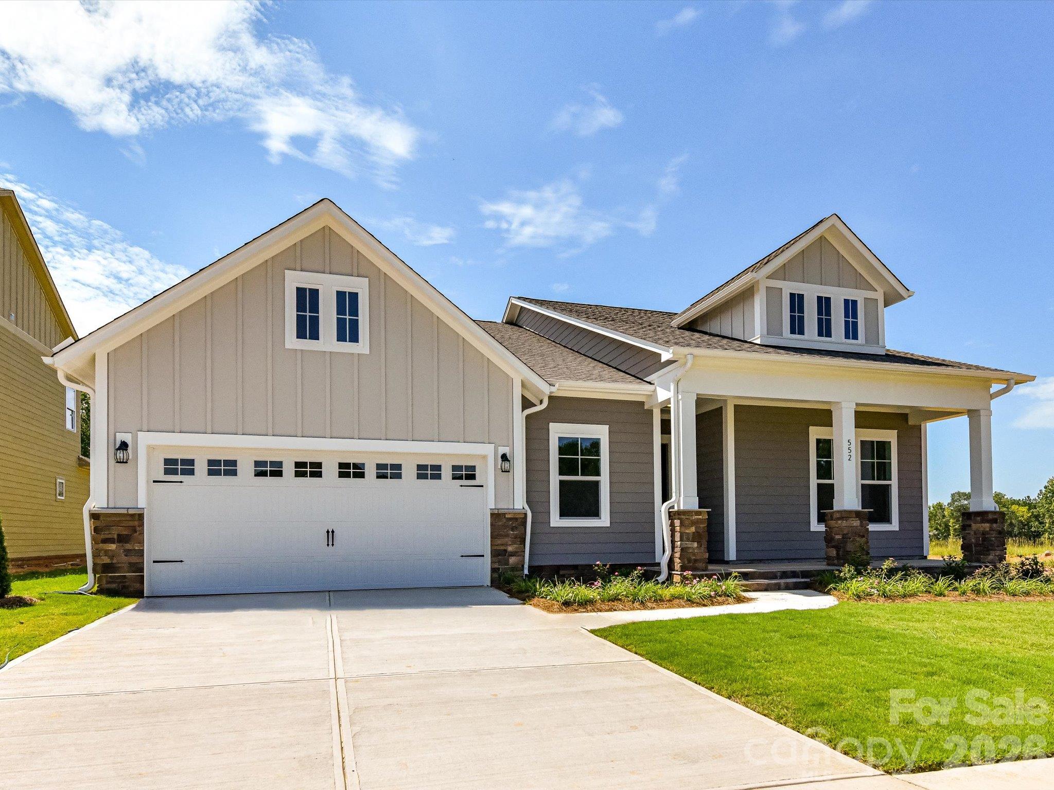 Single Family Residence at 552 Cape Cod Way, Rock Hill, photo 4 of 29