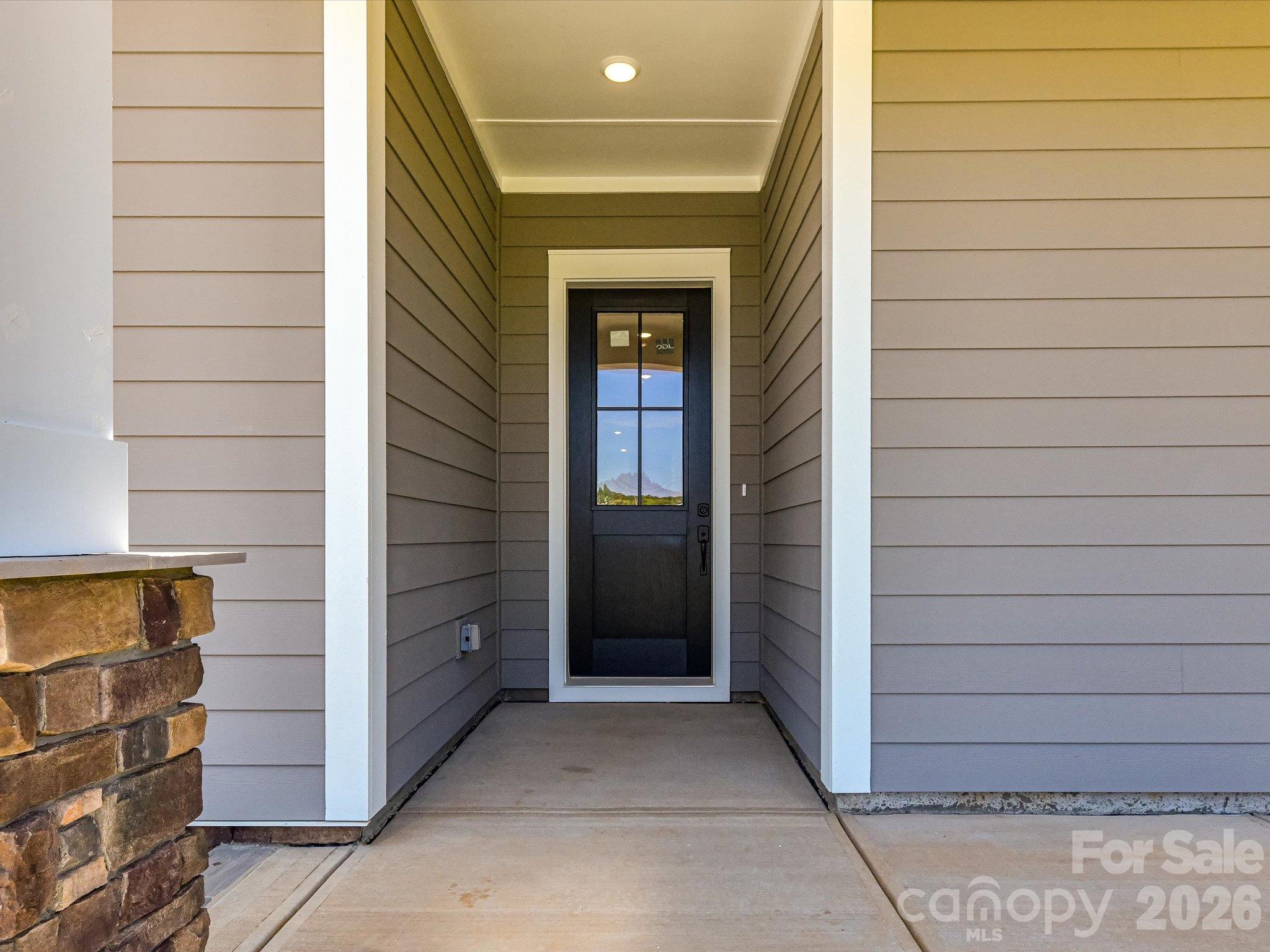 Single Family Residence at 552 Cape Cod Way, Rock Hill, photo 5 of 29