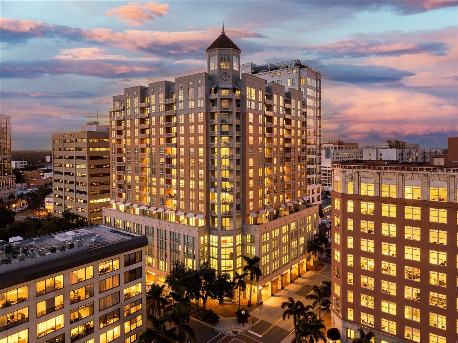 1350 MAIN ST #1703
