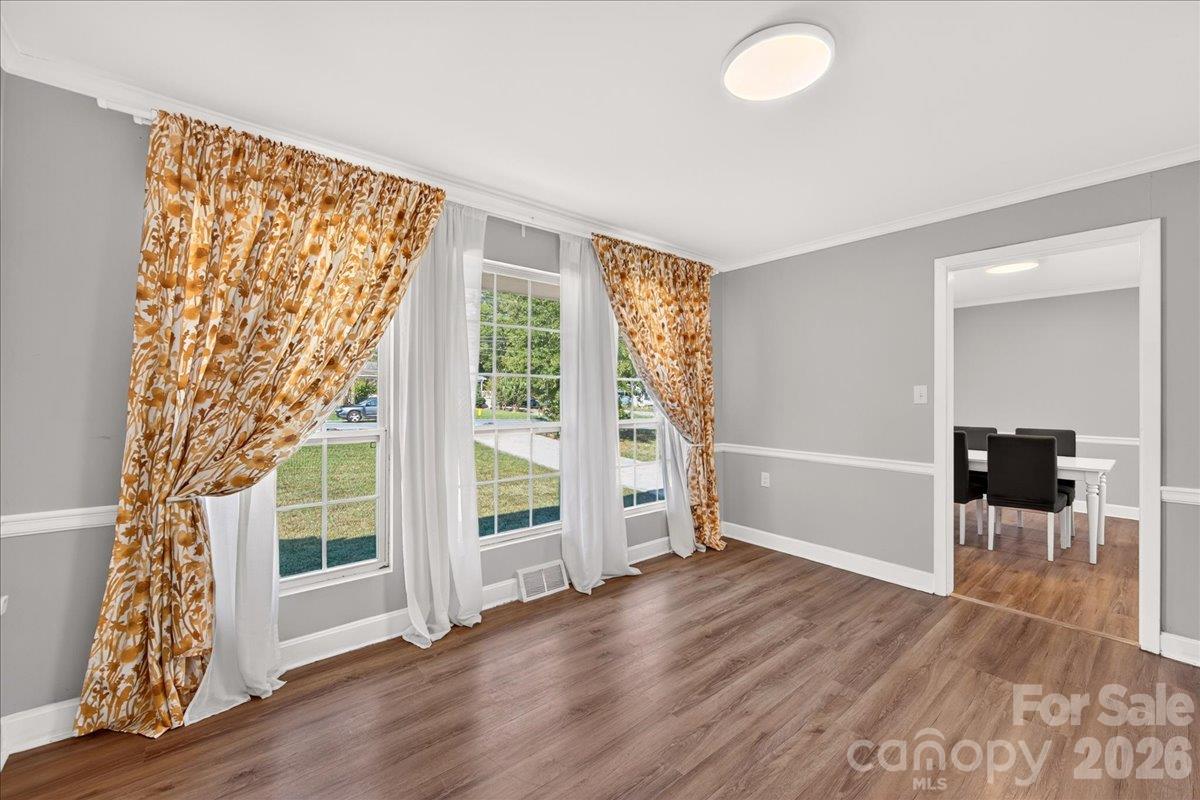 Single Family Residence at 1811 Little Rock Road, Charlotte, photo 6 of 30