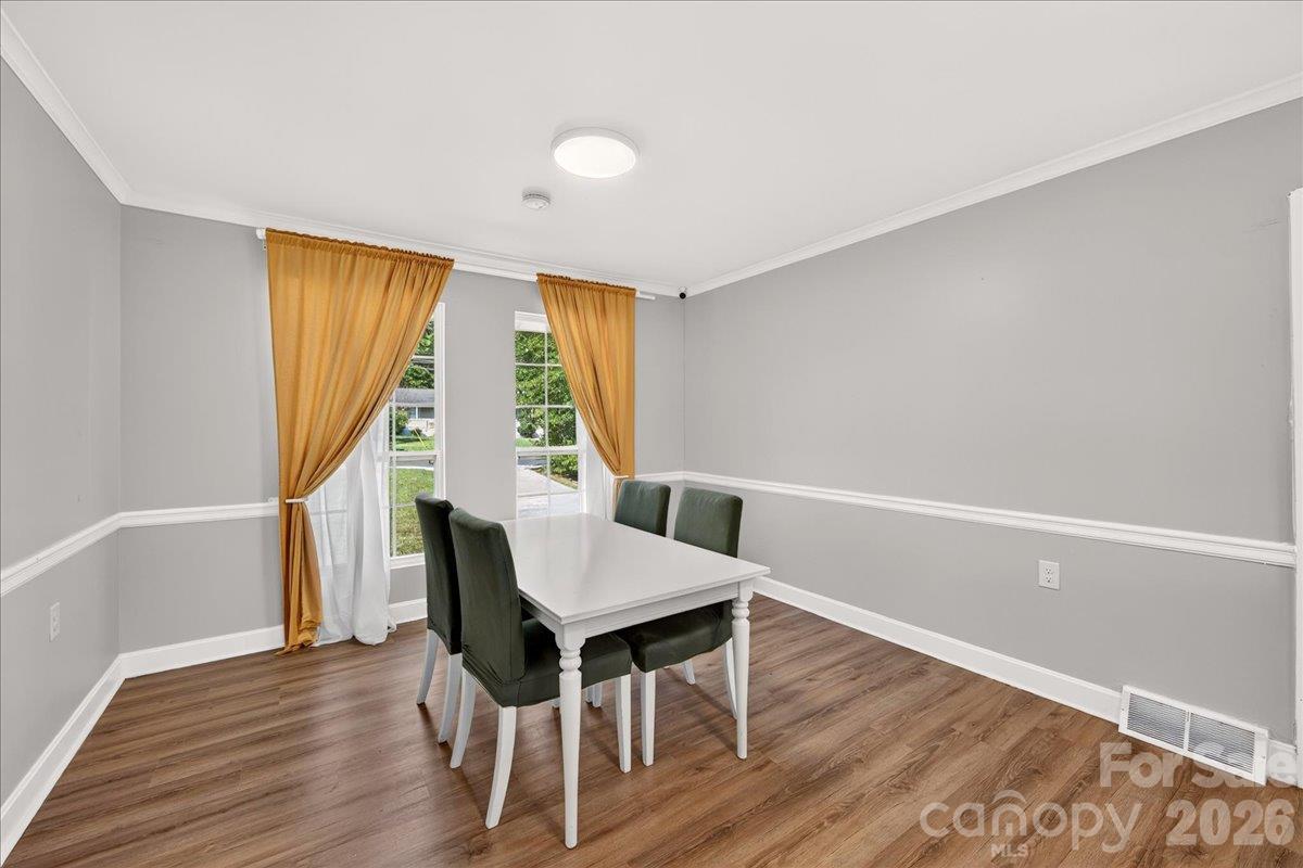 Single Family Residence at 1811 Little Rock Road, Charlotte, photo 14 of 30