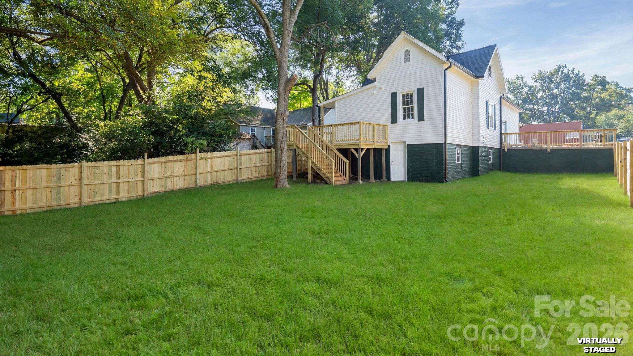 Single Family Residence at 604 Oak Street, Mooresville, photo 27 of 30